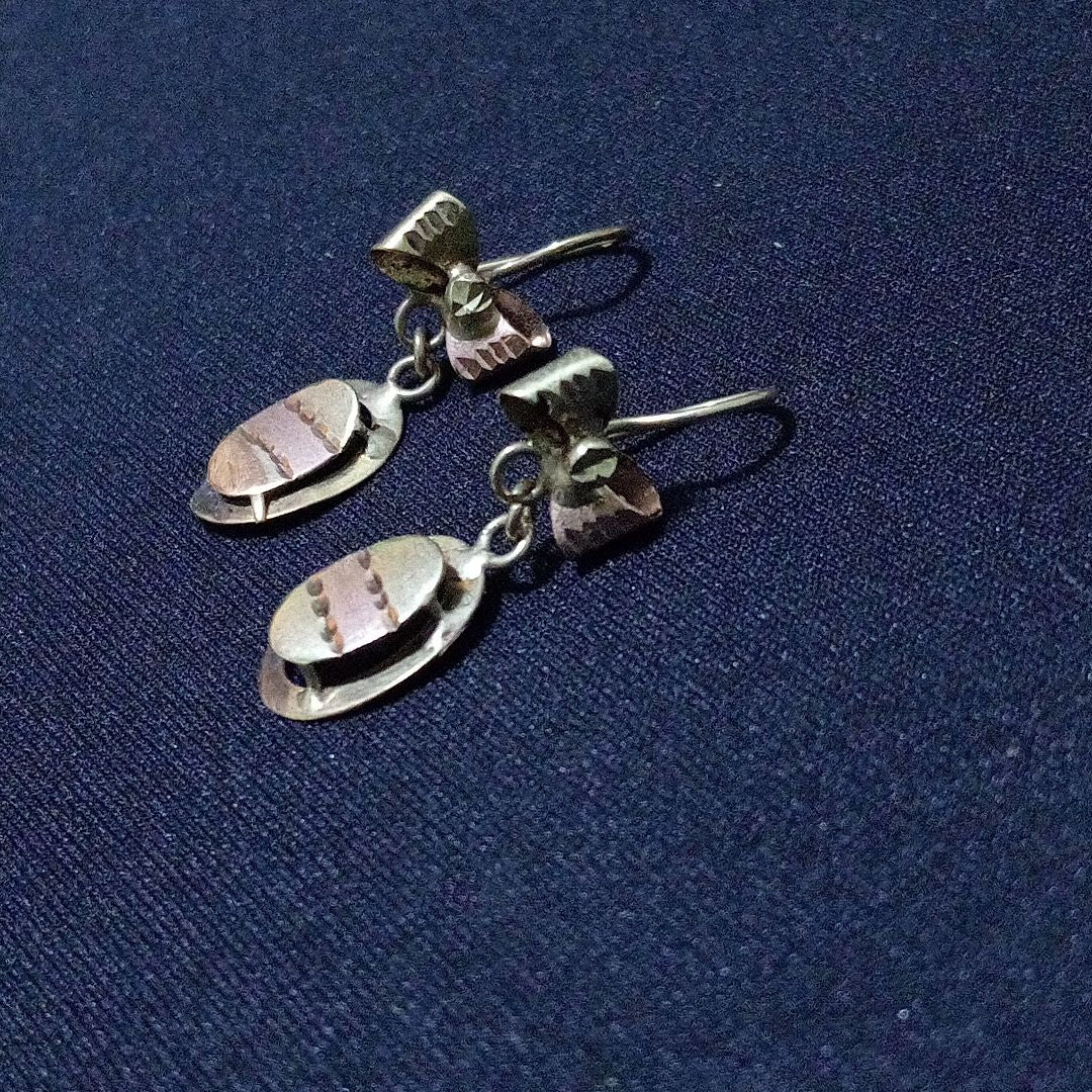 ARETES PAR ORO,ORO COMBINADO 10 K 2,30 GRMS (SEMINUEVO)