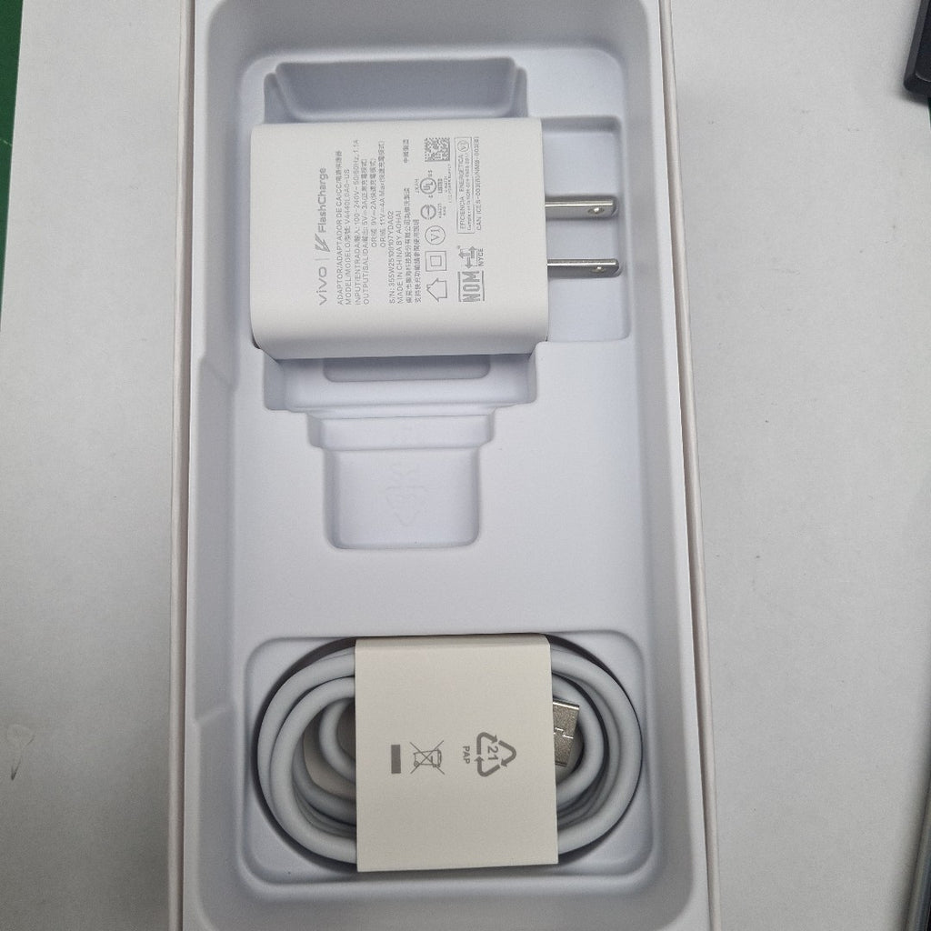 CELULAR VIVO Y28 V2352 256 GB 8 GB RAM (SEMINUEVO)