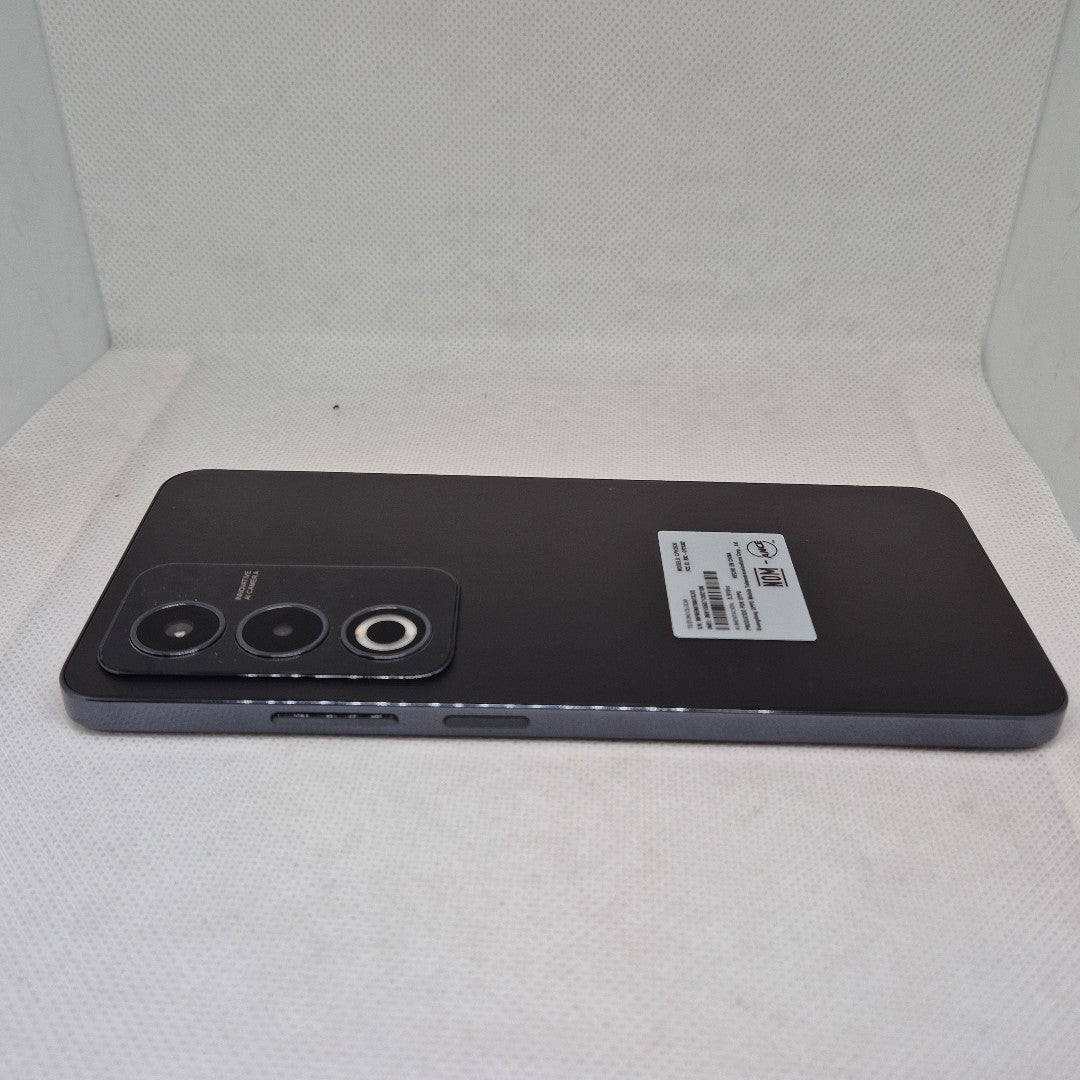 CELULAR OPPO A80 5G CPH2639 (2024) 256 GB 8 GB RAM (SEMINUEVO)
