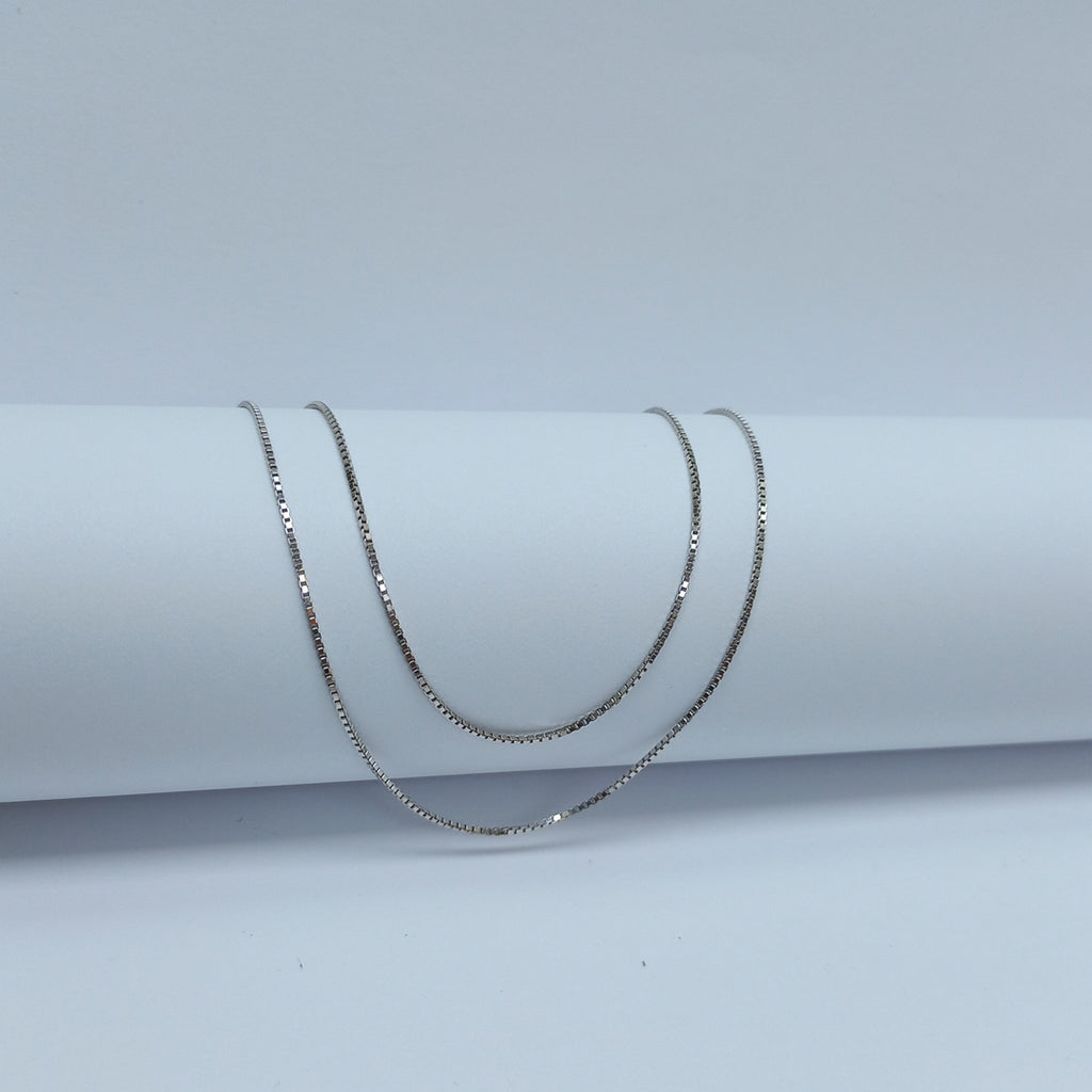 CADENA ORO BLANCO 18 K 2,40 GRMS (SEMINUEVO)