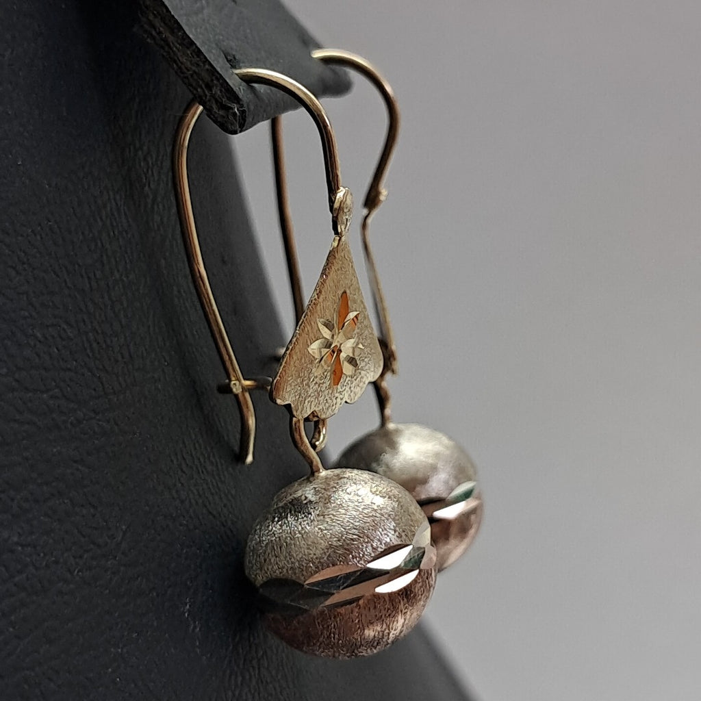ARETES PAR ORO 8 K 3.8 GRMS (SEMINUEVO)