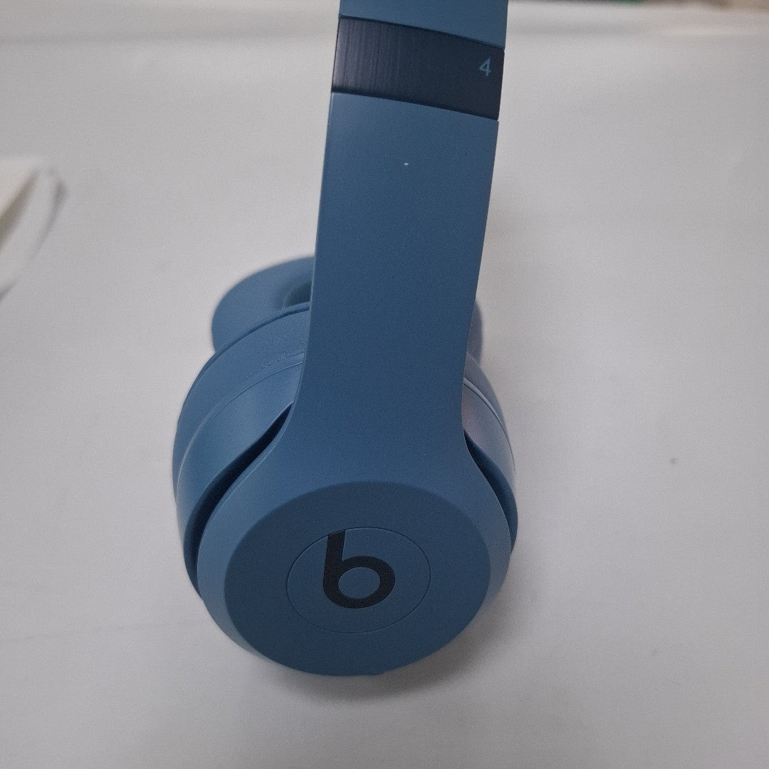 AUDIFONOS BEATS SOLO 4 INALAMBRICO ON EAR (SEMINUEVO)