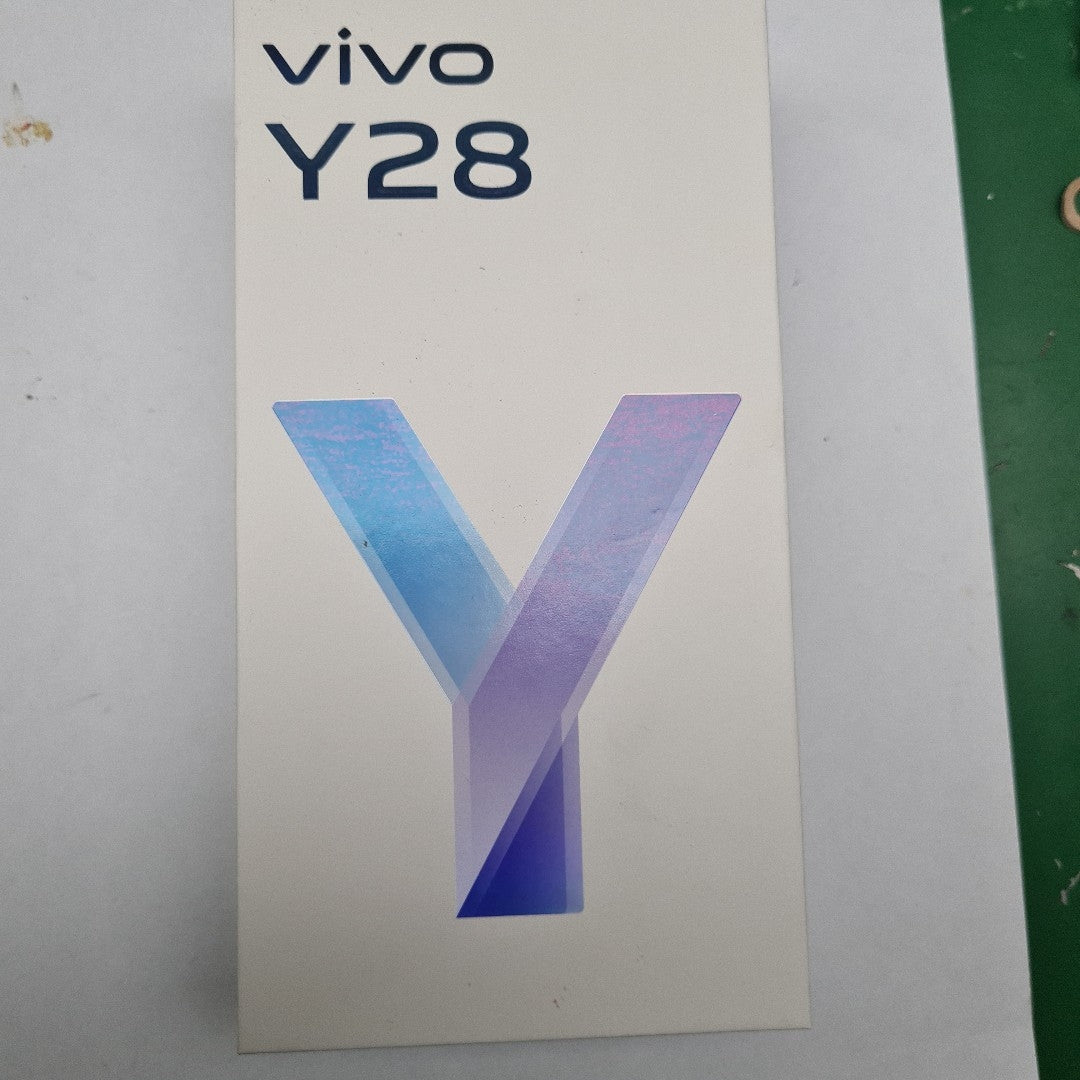 CELULAR VIVO Y28 V2352 256 GB 8 GB RAM (SEMINUEVO)