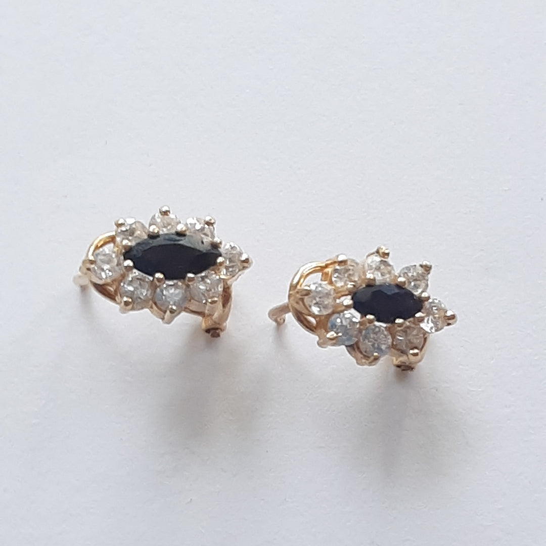 ARETES PAR ORO 14 K 2.6 GRMS (SEMINUEVO)