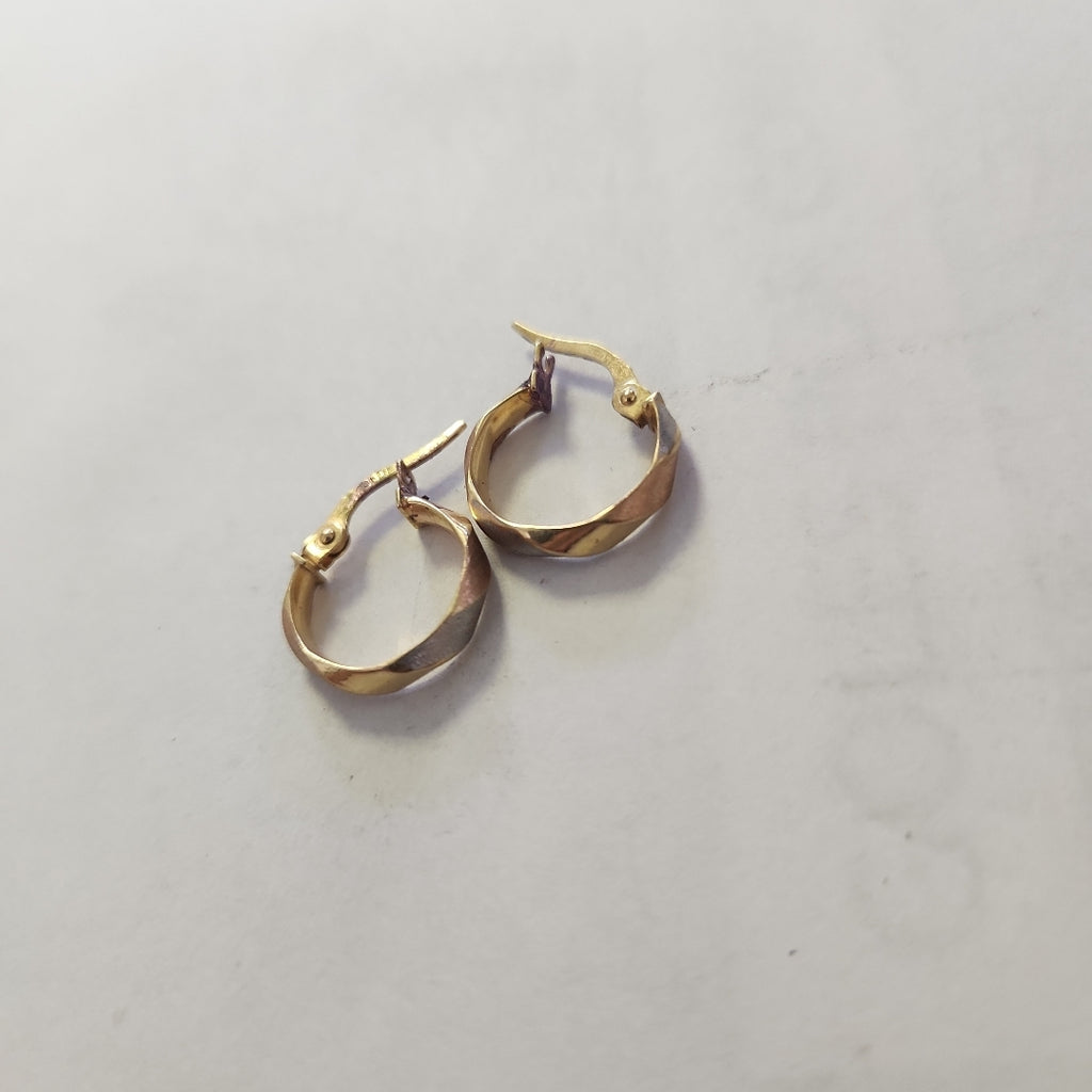 ARRACADAS PAR ORO 10 K 0.8 GRMS (SEMINUEVO)