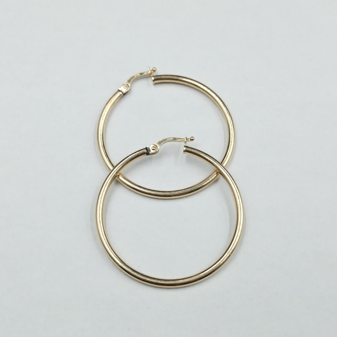 ARRACADAS PAR ORO 14 K 1.8 GRMS (SEMINUEVO)