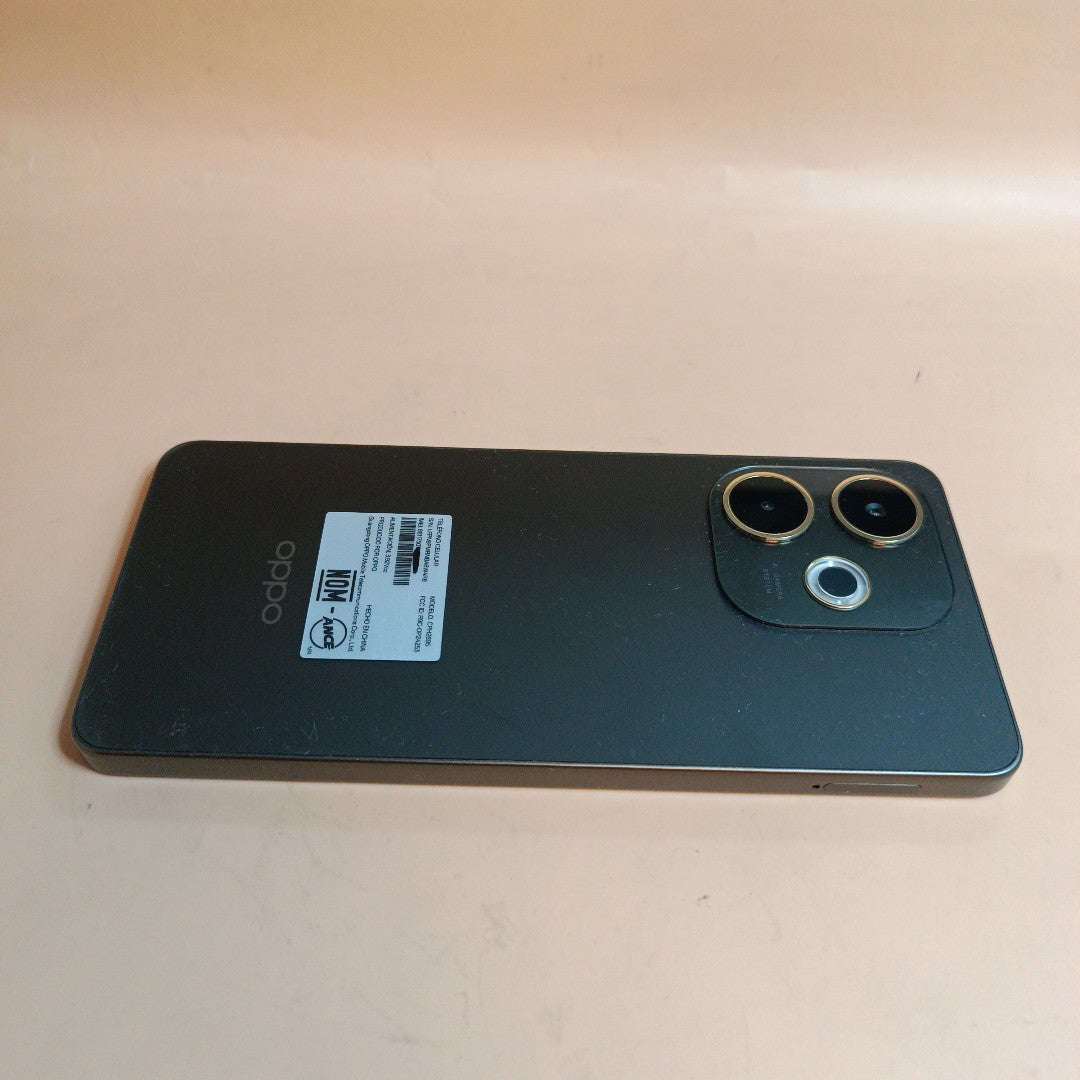CELULAR OPPO A5 PRO 5G CPH2695 (2025) 256 GB 8 GB RAM (SEMINUEVO)