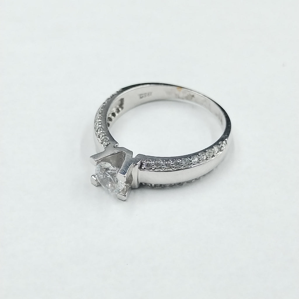 ANILLITO ORO BLANCO 14 K 2.7 GRMS (SEMINUEVO)