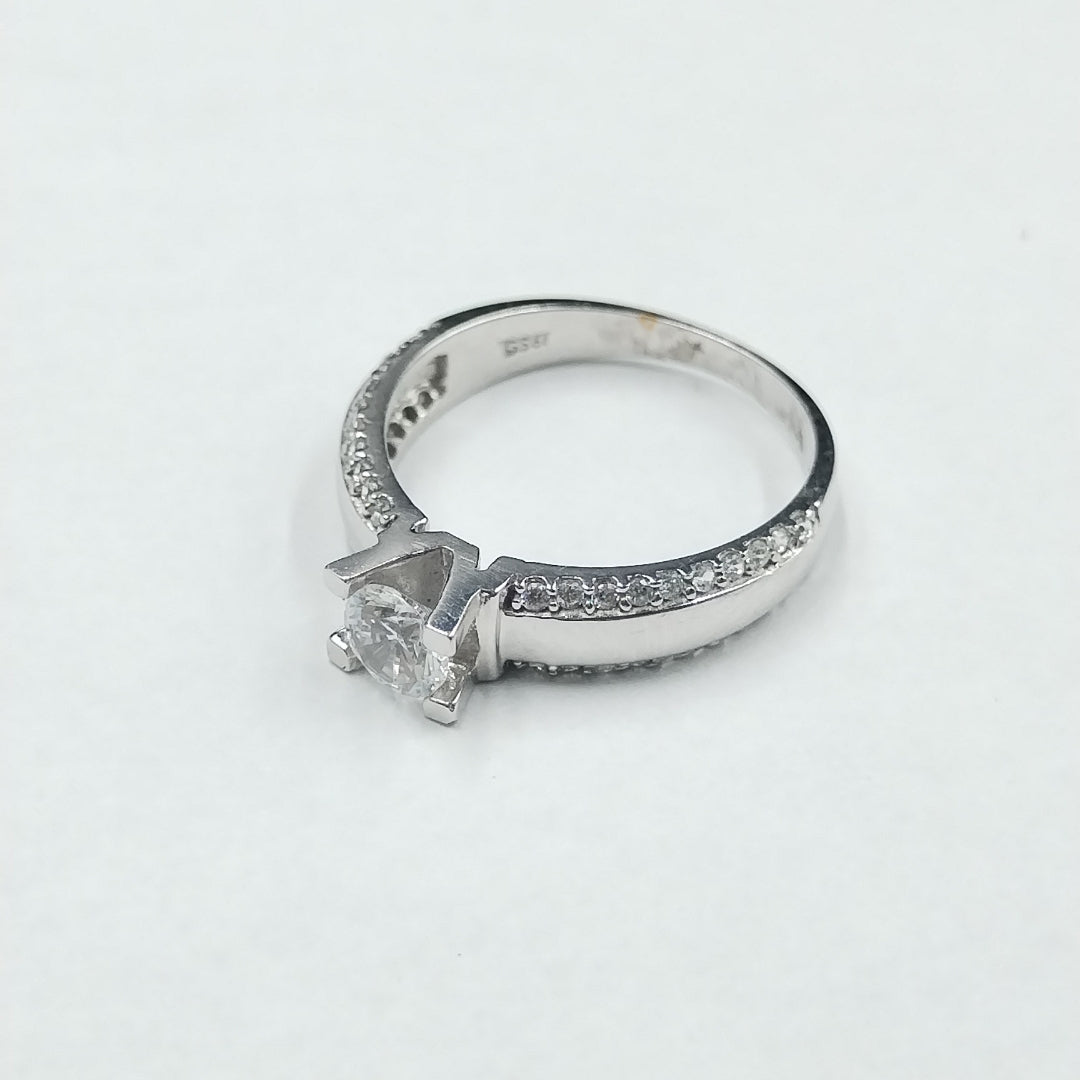 ANILLITO ORO BLANCO 14 K 2.7 GRMS (SEMINUEVO)