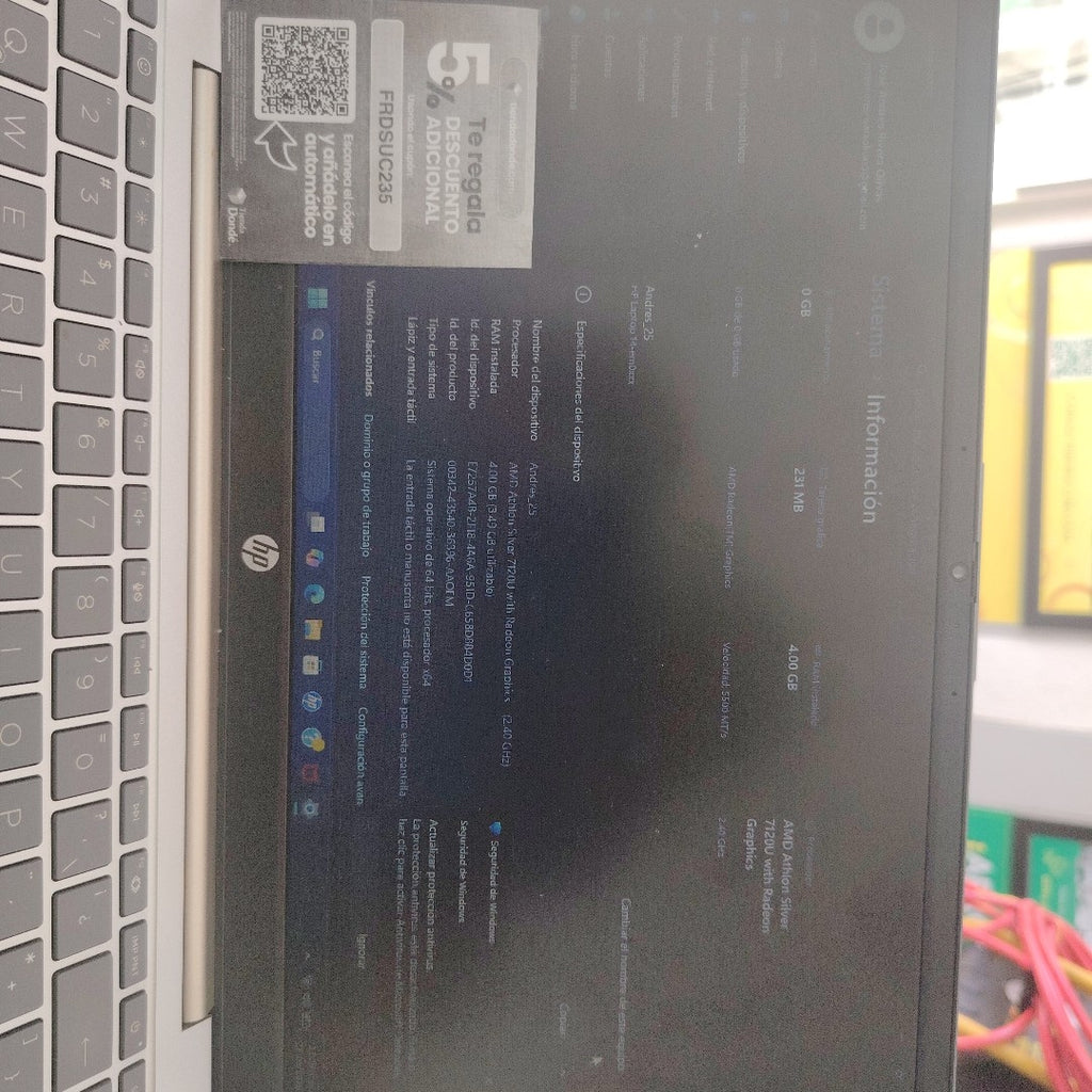 LAPTOP HP 14-EM0033LA (2024) 128 GB SSD 4 GB RAM (SEMINUEVO)