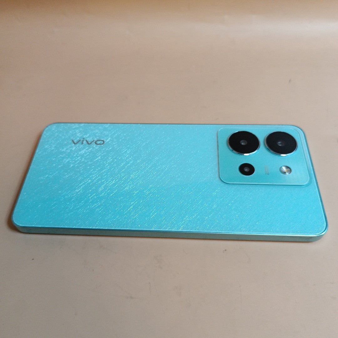 CELULAR VIVO Y36 V2247 256 GB 8 GB RAM (SEMINUEVO)