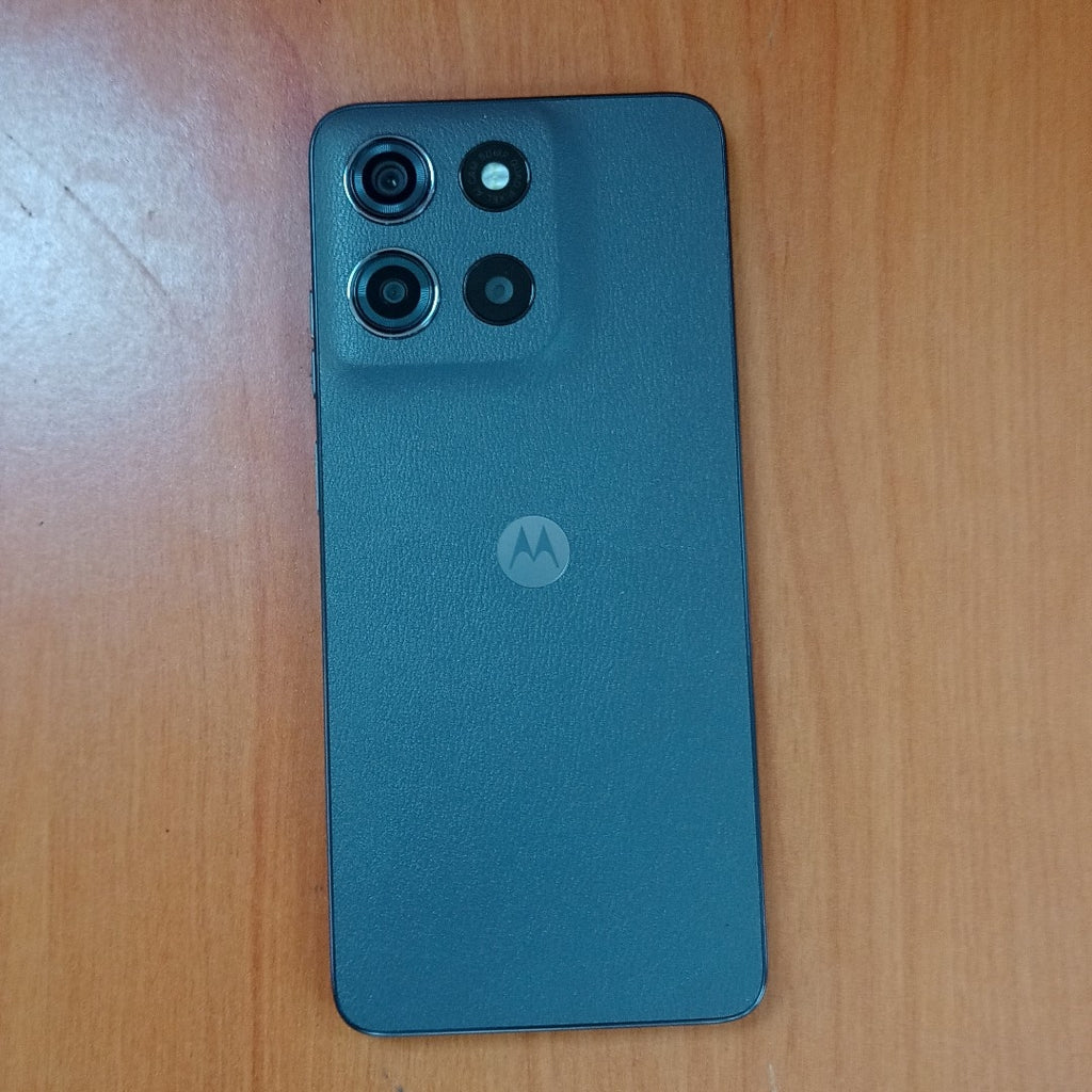 CELULAR MOTOROLA MOTO G15 XT2521-2 (2025) 256 GB 4 GB RAM (SEMINUEVO)