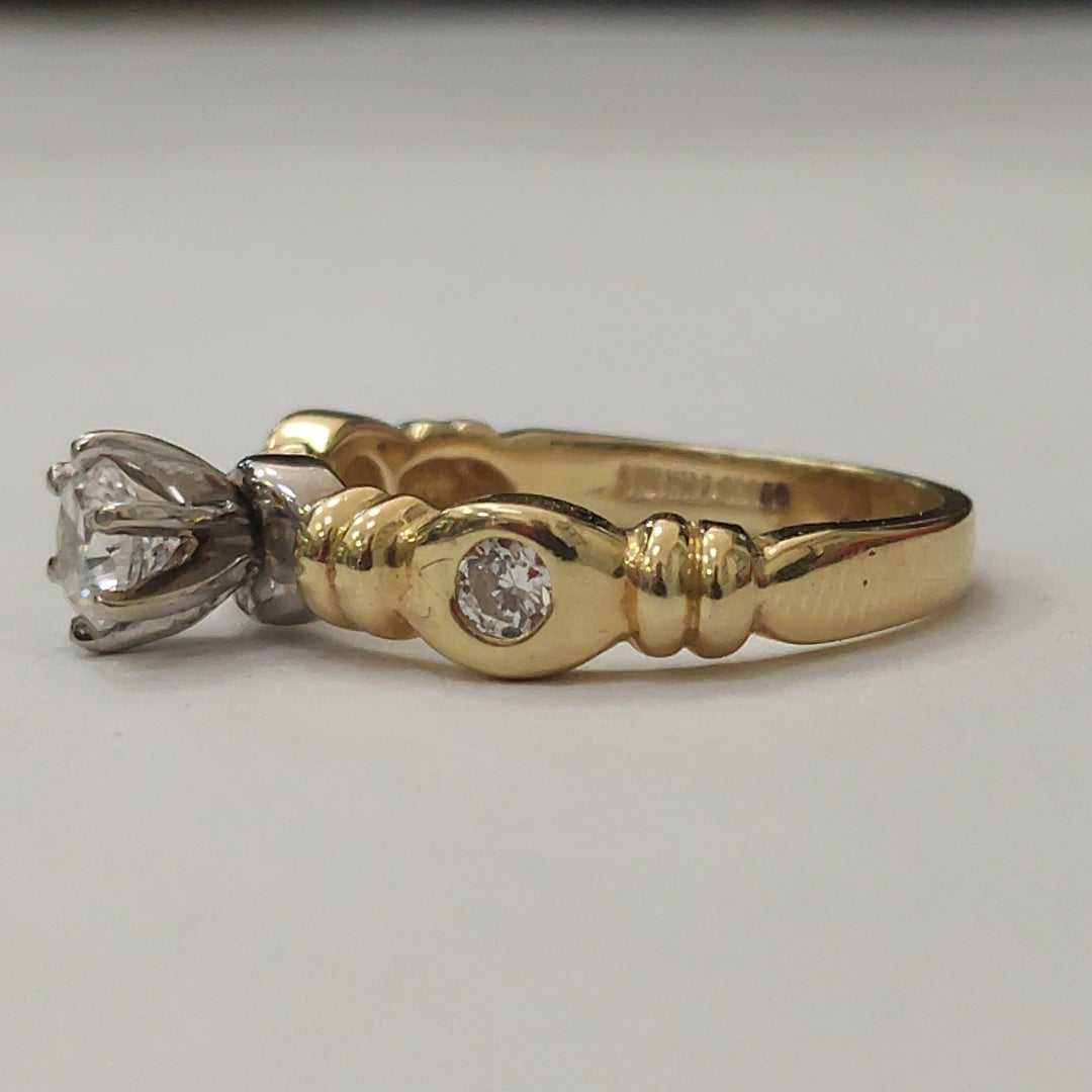 ANILLITO ORO 14 K 4 GRMS (SEMINUEVO)