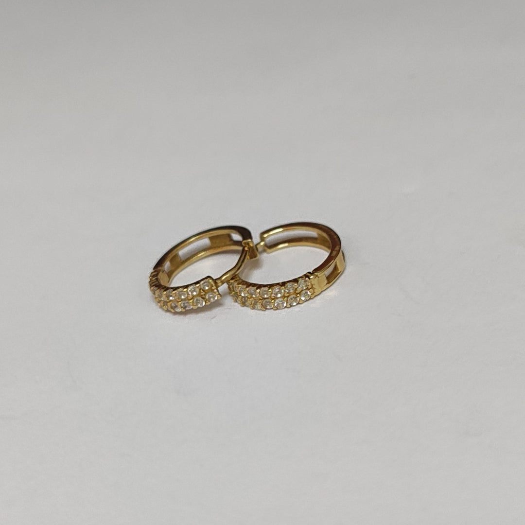 ARETES PAR,ARRACADAS PAR ORO 14 K 1,70 GRMS (SEMINUEVO)