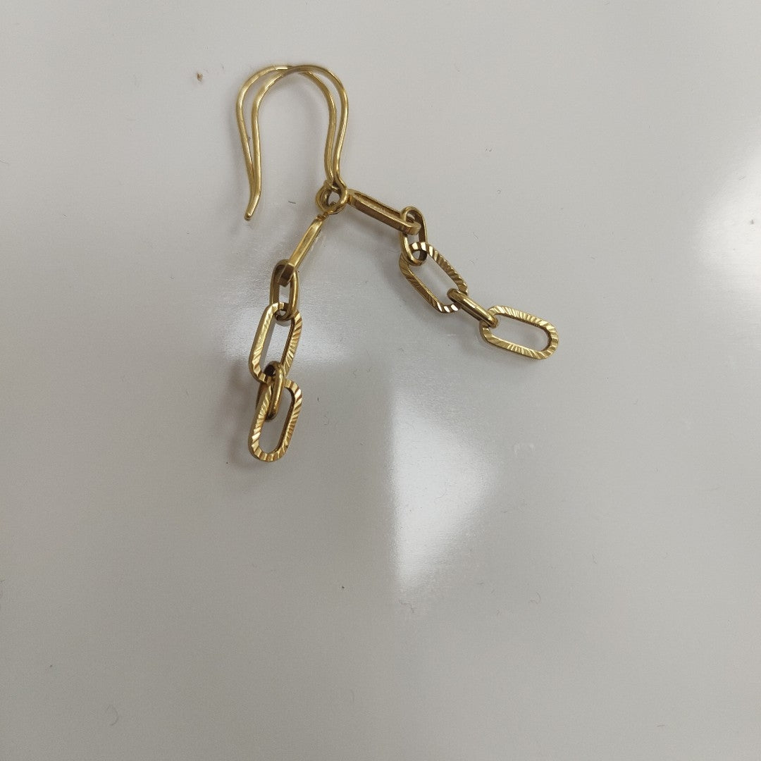 ARETES PAR ORO 14 K 1.8 GRMS (SEMINUEVO)