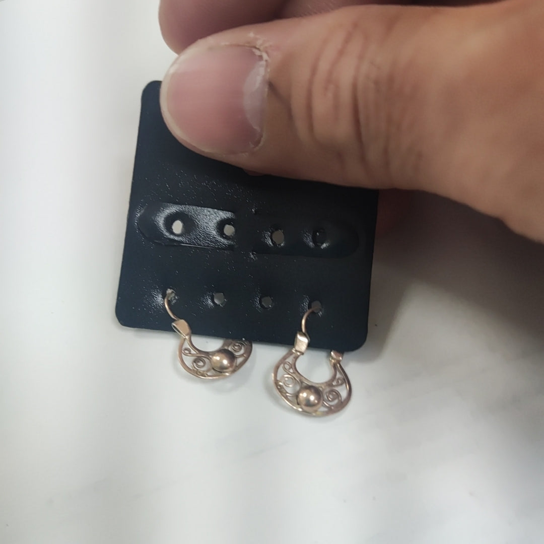 ARRACADAS PAR ORO 10 K 0.9 GRMS (SEMINUEVO)