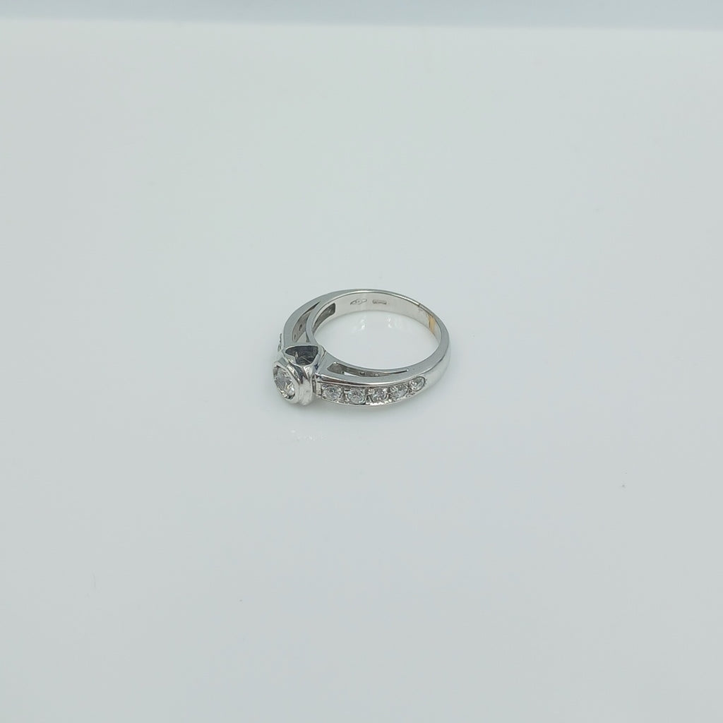 ANILLO ORO BLANCO 14 K 6.9 GRMS (SEMINUEVO)