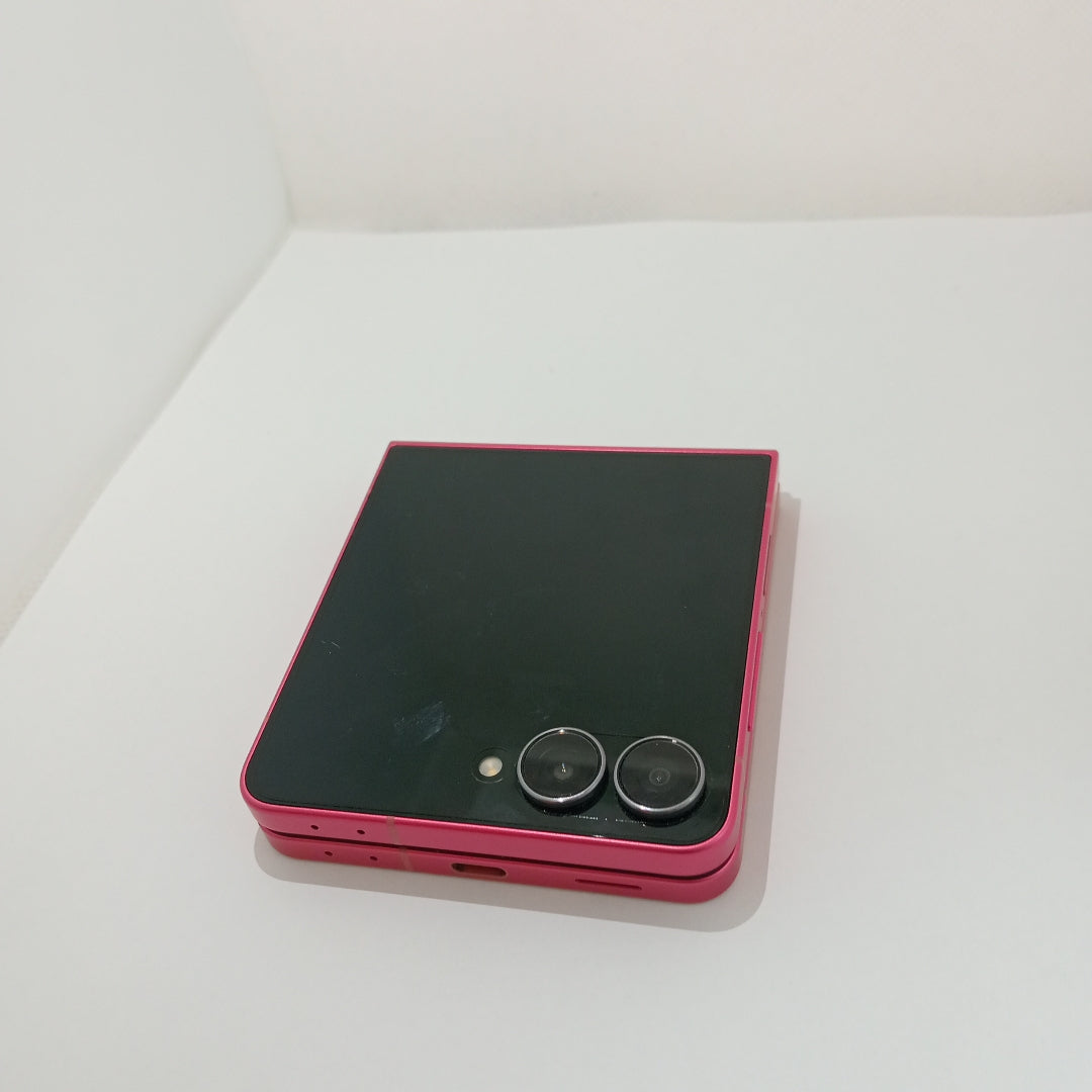 CELULAR SAMSUNG GALAXY Z FLIP 7 SM-F766B (2025) 512 GB 12 GB RAM (SEMINUEVO)
