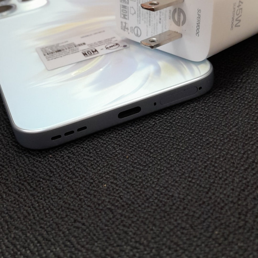 CELULAR OPPO RENO 14 F CPH2743 (2025) 256 GB 12 GB RAM (SEMINUEVO)