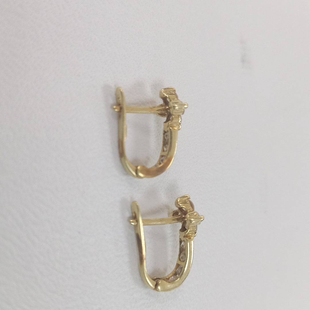ARETES PAR ORO 14 K 1.8 GRMS (SEMINUEVO)