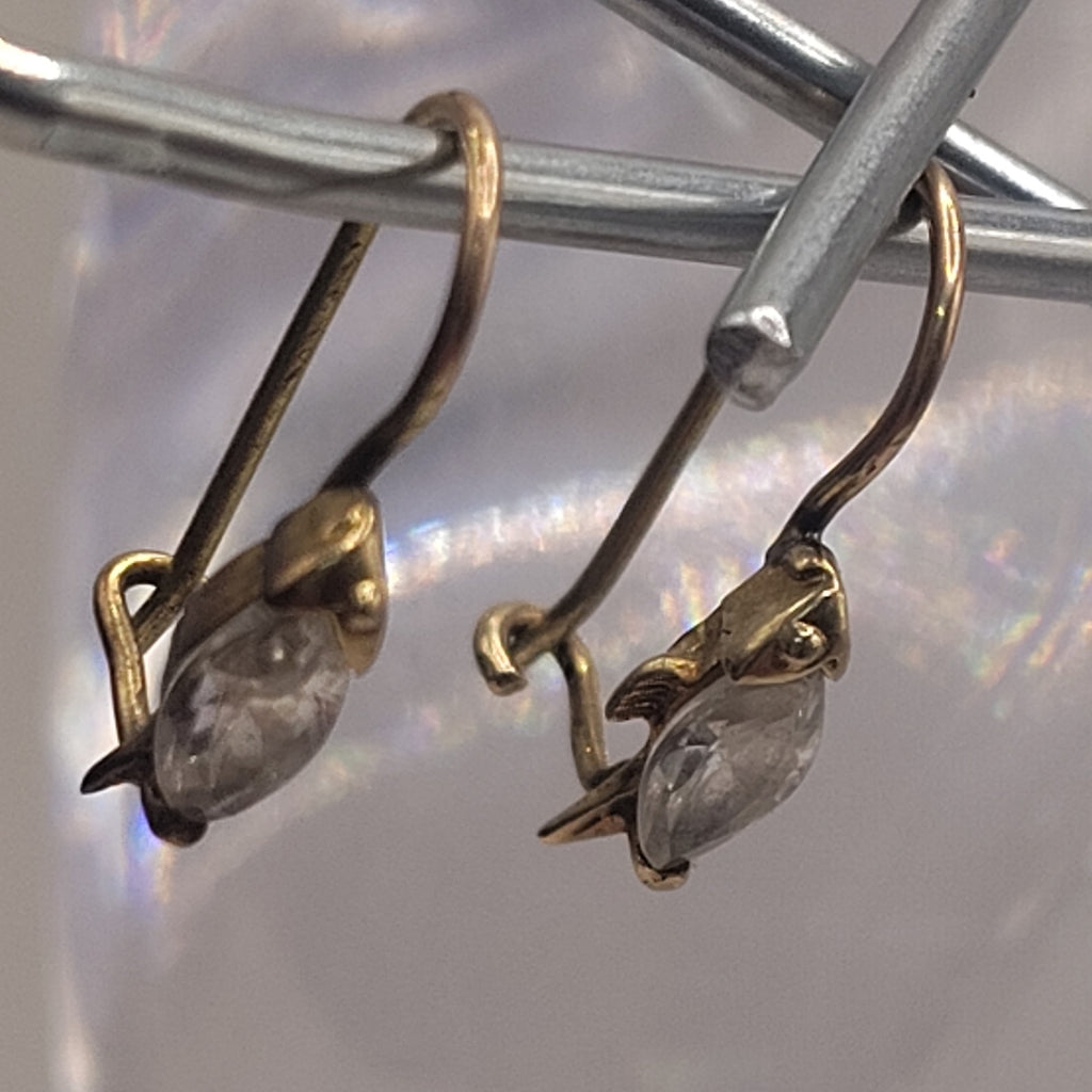 ARETES PAR ORO 8 K 0.9 GRMS (SEMINUEVO)