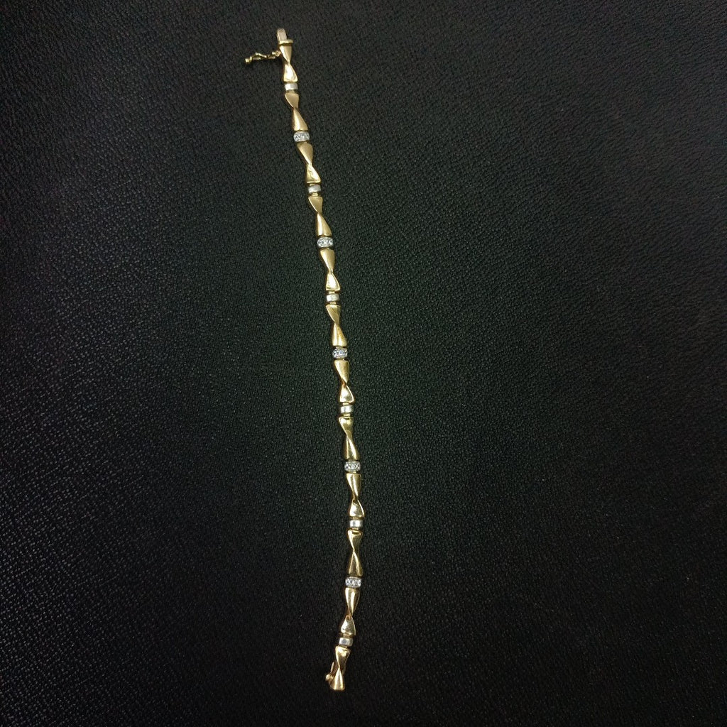 PULSERA RIGIDA ORO 14 K 12,60 GRMS (SEMINUEVO)