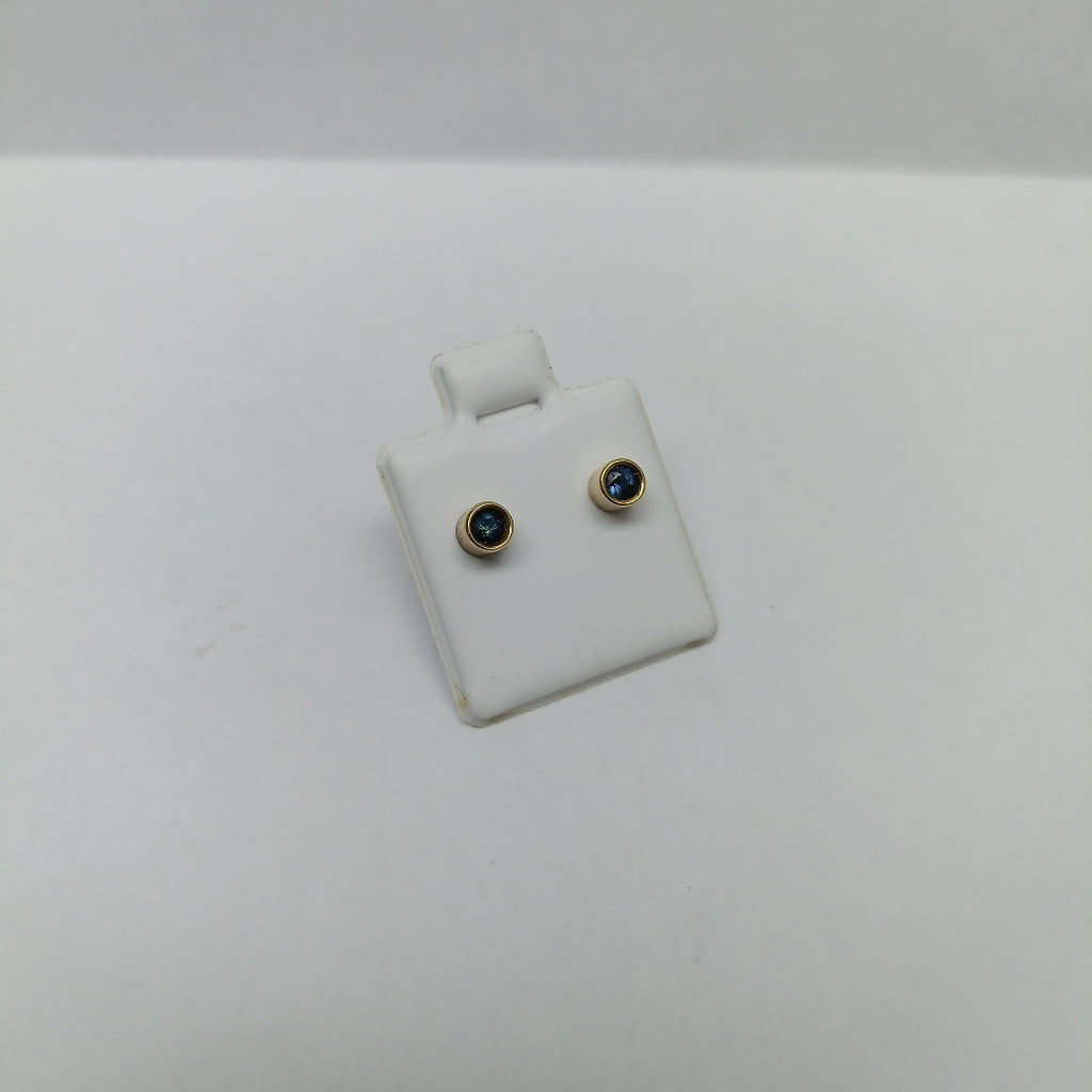 BROQUELES PAR ORO 14 K 1.6 GRMS (SEMINUEVO)