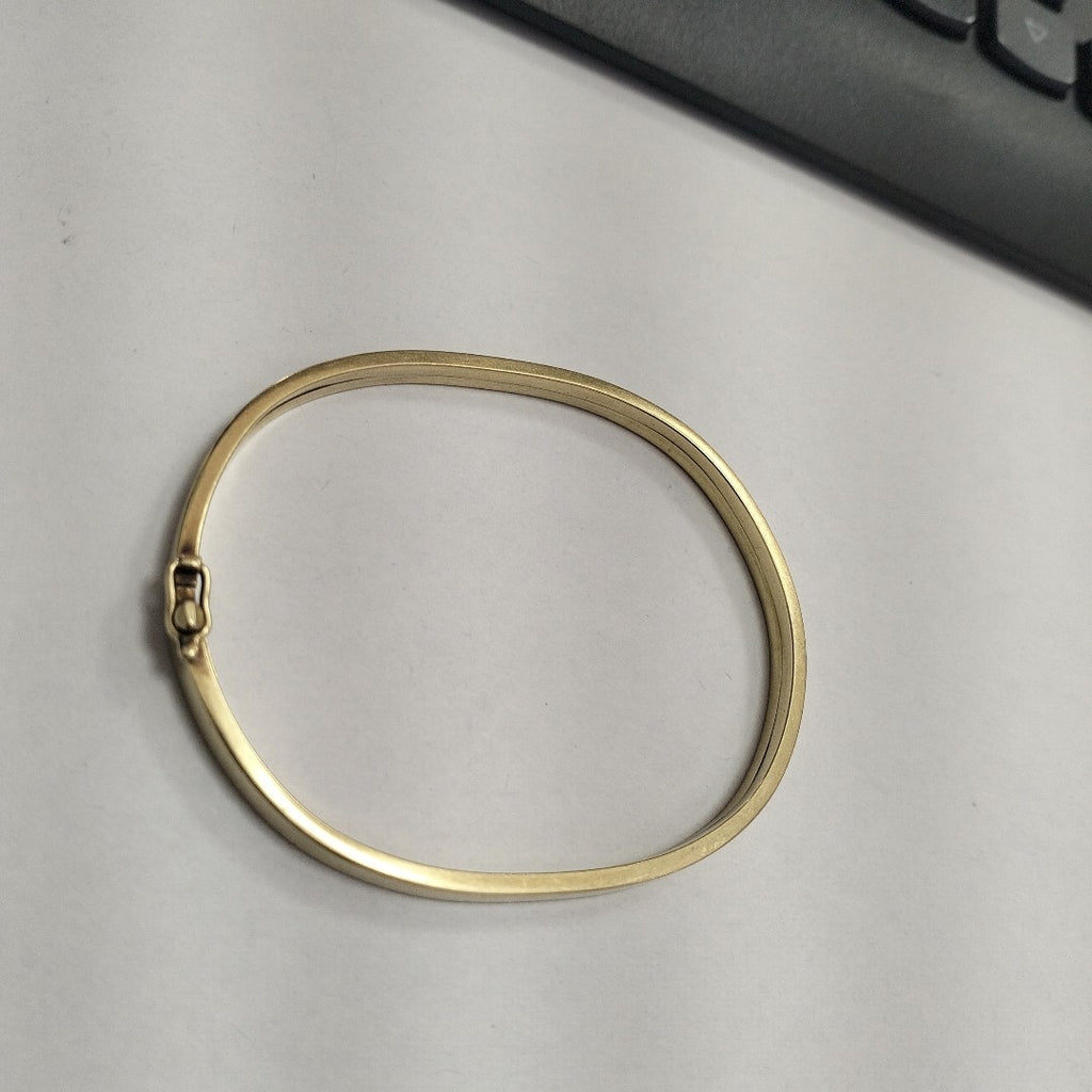 PULSERA RIGIDA ORO 14 K 6.6 GRMS (SEMINUEVO)