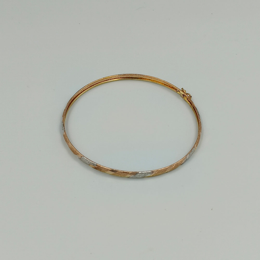 PULSERA RIGIDA ORO 14 K 4.7 GRMS (SEMINUEVO)