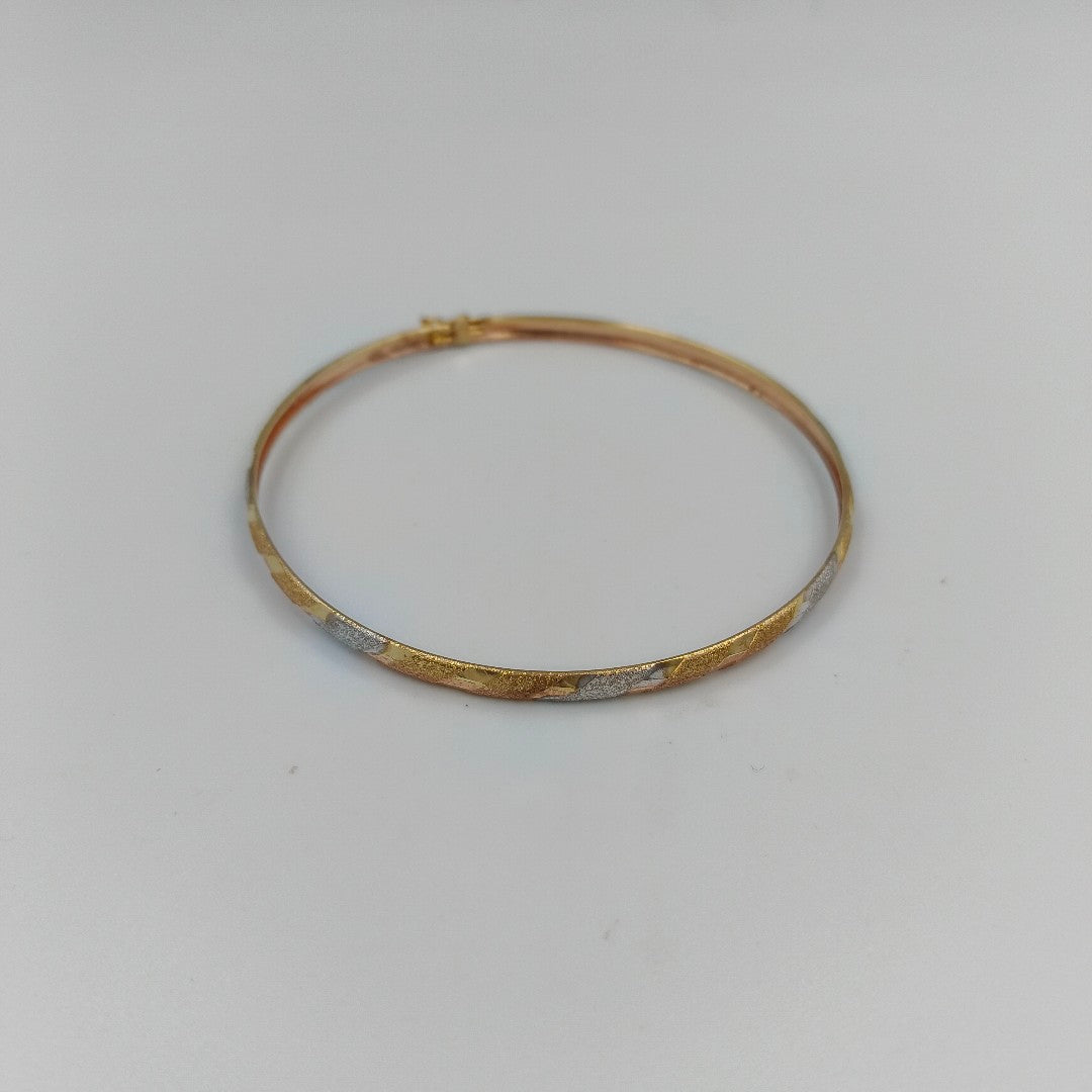 PULSERA RIGIDA ORO 14 K 4.7 GRMS (SEMINUEVO)