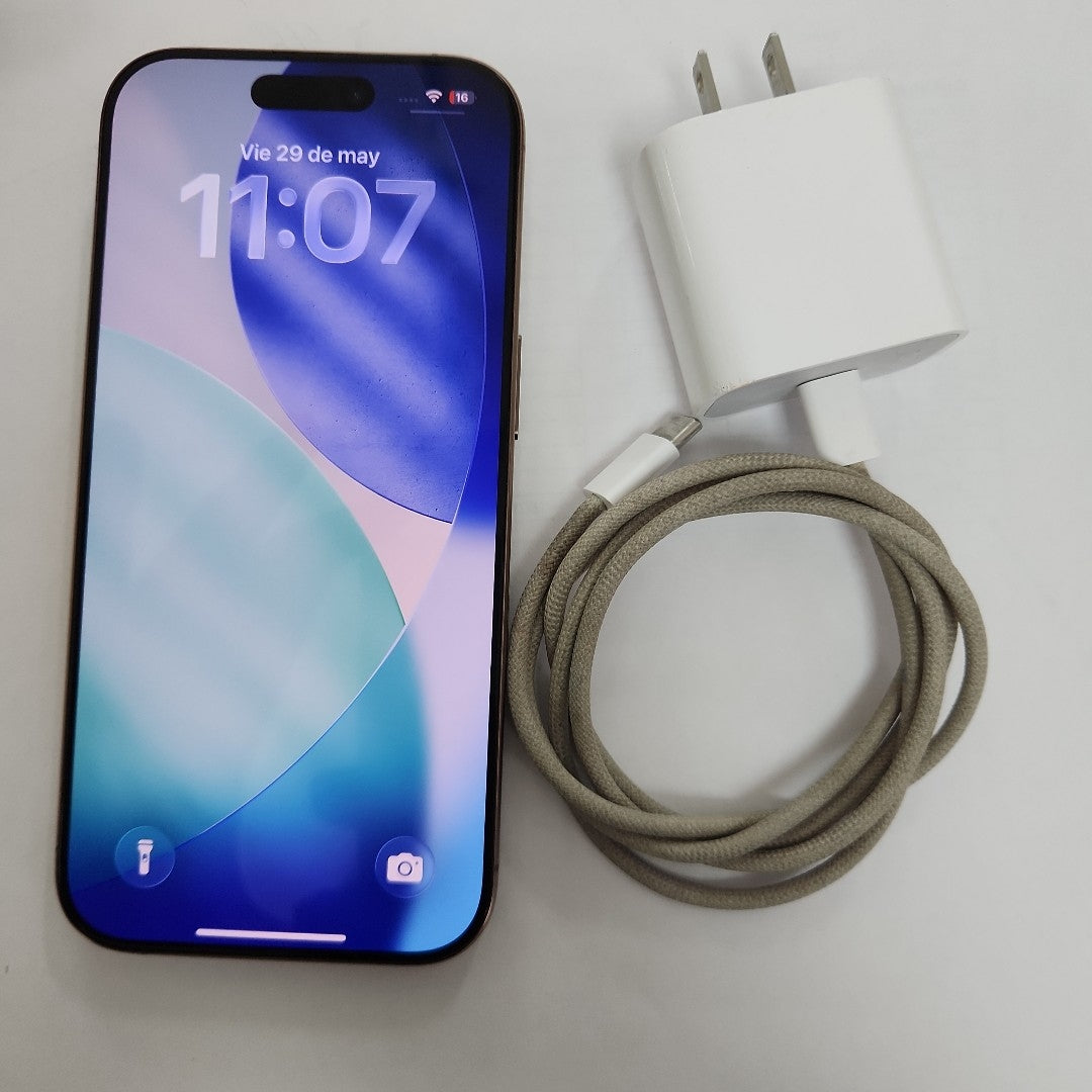 CELULAR APPLE IPHONE 16 PRO A3292 (2024) 256 GB 8 GB RAM (SEMINUEVO)