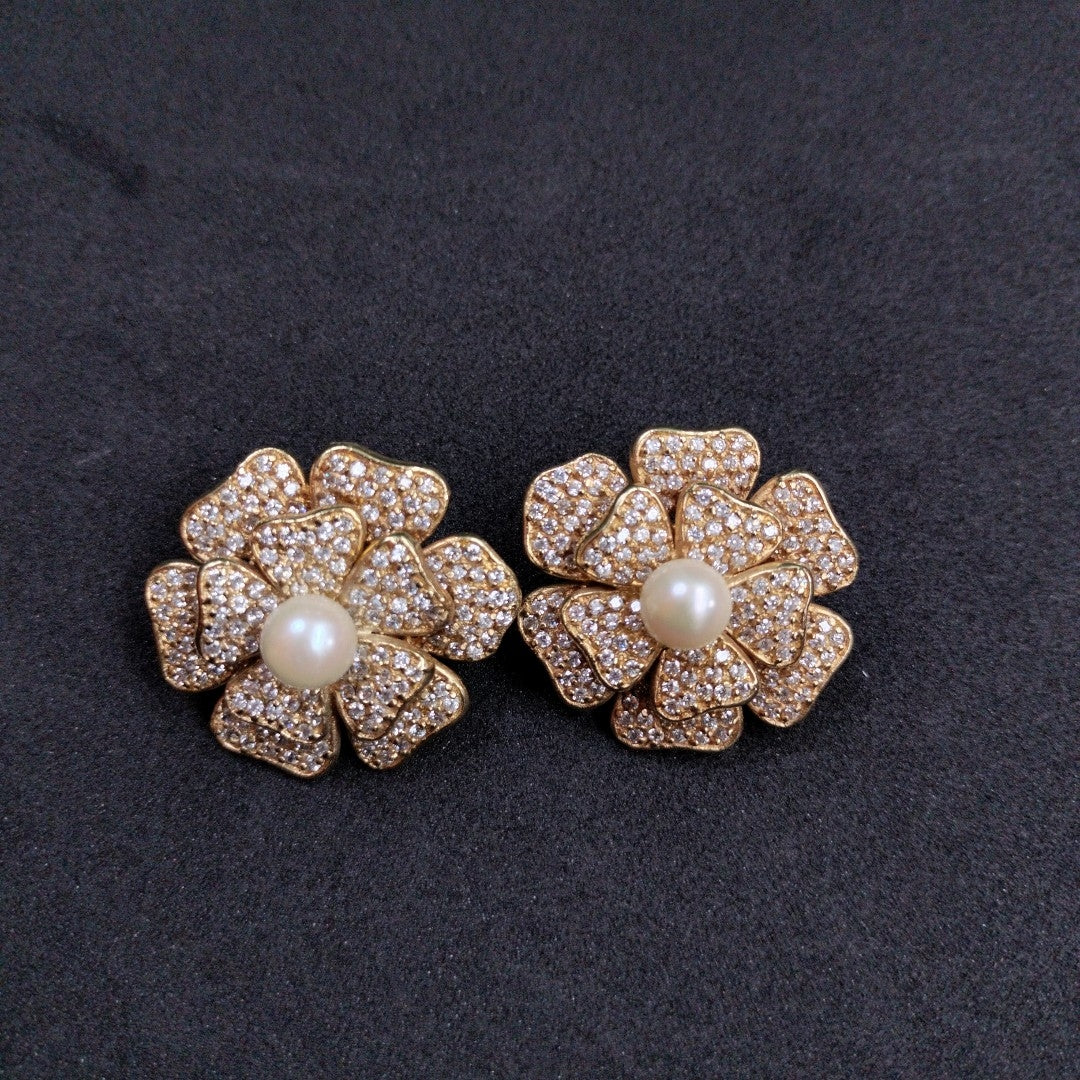 ARETES PAR ORO 14 K 26.8 GRMS (SEMINUEVO)