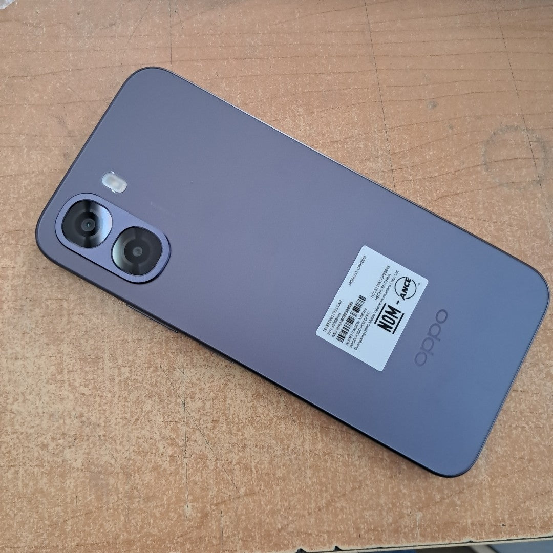 CELULAR OPPO A6X CPH2819 (2025) 128 GB 4 GB RAM (SEMINUEVO)