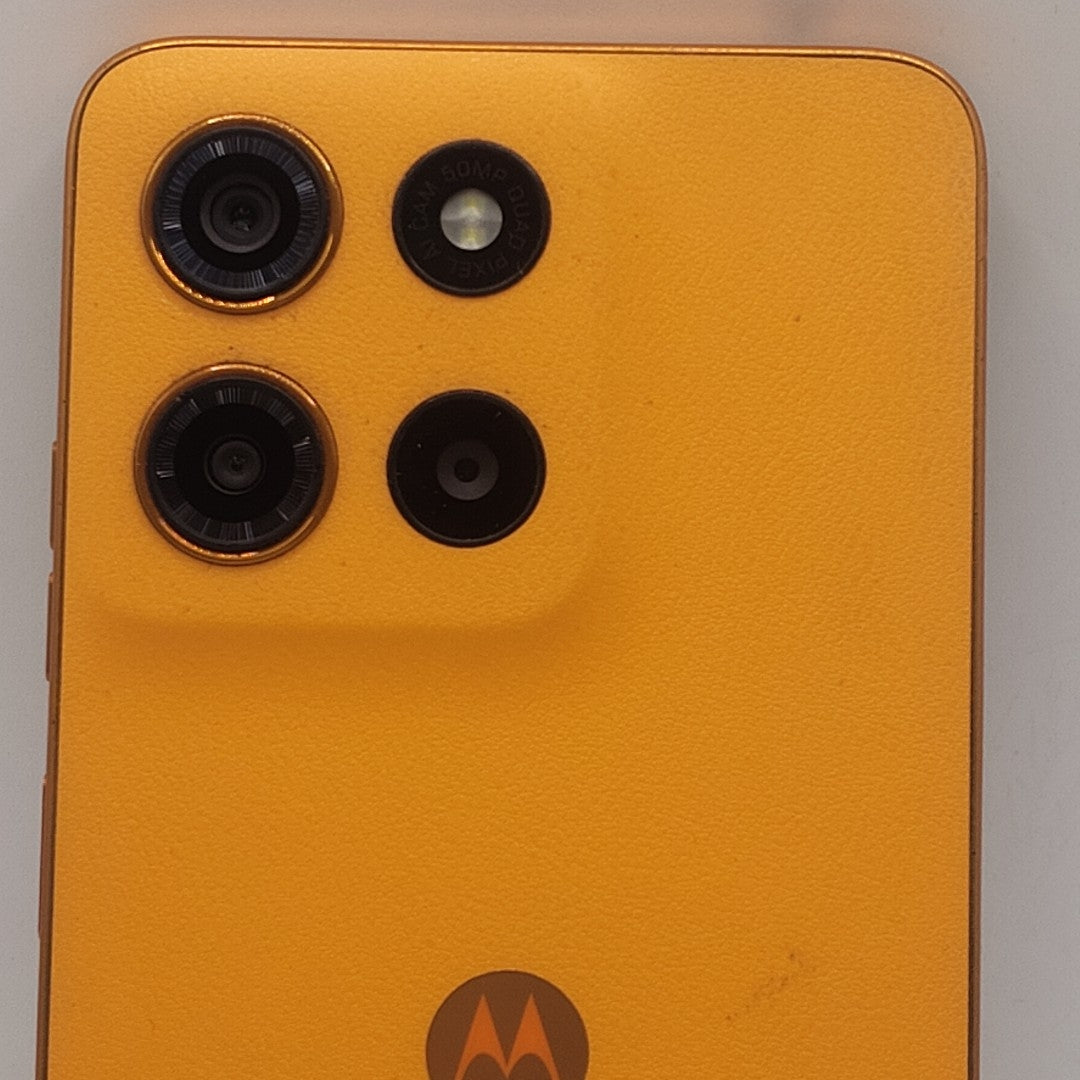 CELULAR MOTOROLA MOTO G15 XT2521-2 (2025) 128 GB 4 GB RAM (SEMINUEVO)