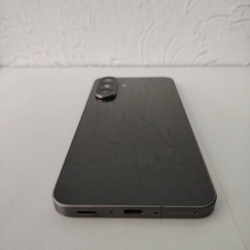 CELULAR SAMSUNG GALAXY A56 SM-A566E (2025) 256 GB 8 GB RAM (SEMINUEVO)
