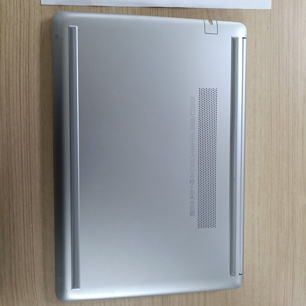 LAPTOP HP 14-DK1508LA (2022) 256 GB SSD 8 GB RAM (SEMINUEVO)