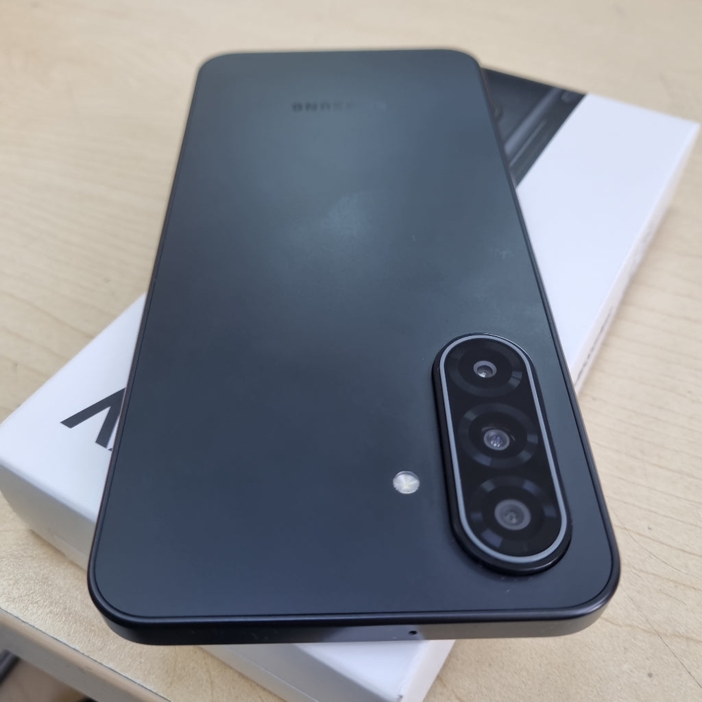 CELULAR SAMSUNG GALAXY A17 SM-A176B (2025) 128 GB 4 GB RAM (SEMINUEVO)