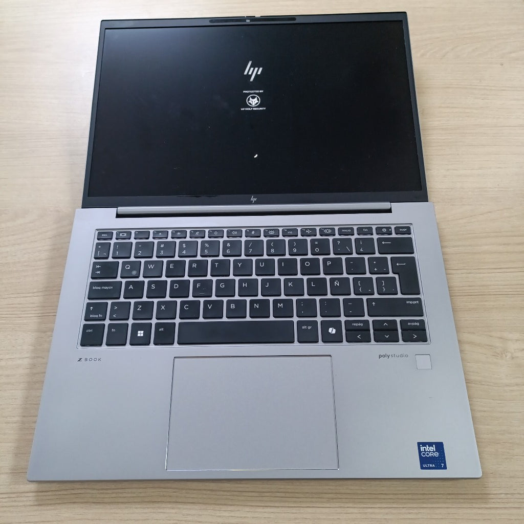 LAPTOP HP ZBOOK FIREFLY 14 G11 (2024) 512 GB SSD 16 GB RAM (SEMINUEVO)