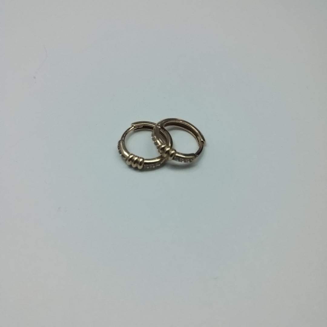 ARETES PAR ORO 14 K 1.6 GRMS (SEMINUEVO)