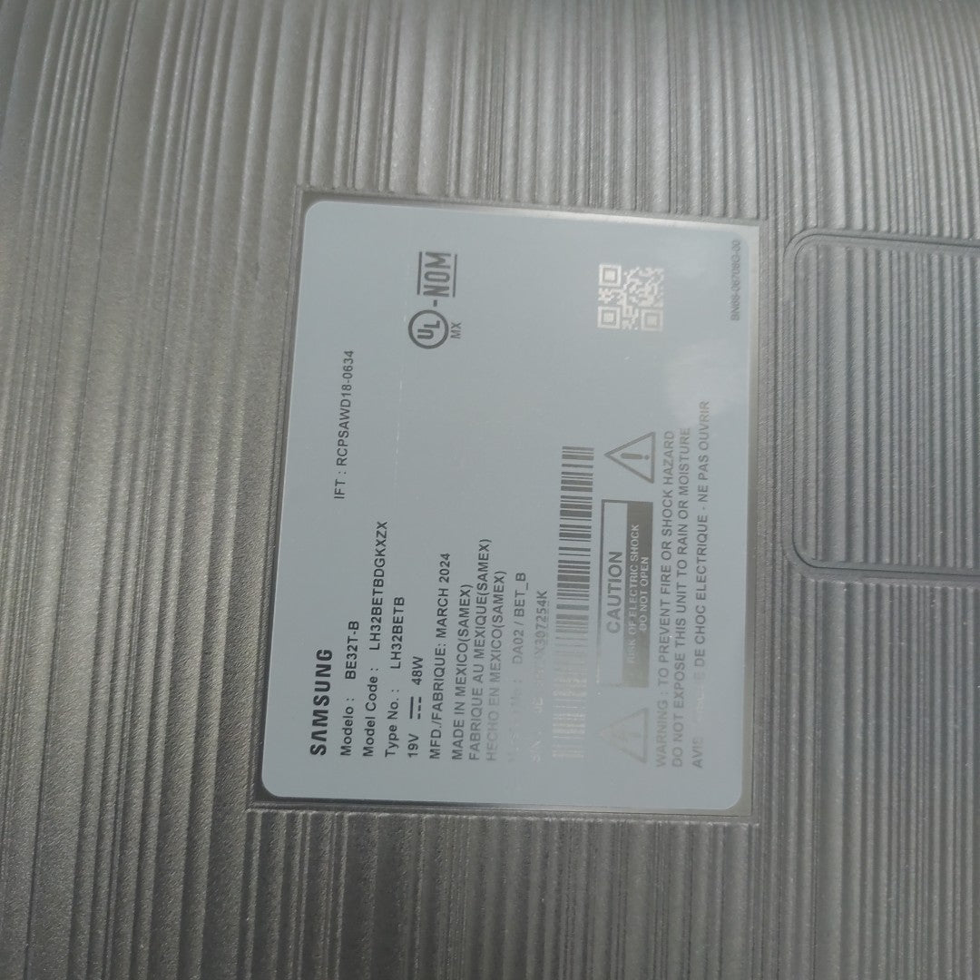 PANTALLA SAMSUNG BE32T-B (2024) 32" LED HD (SEMINUEVO)