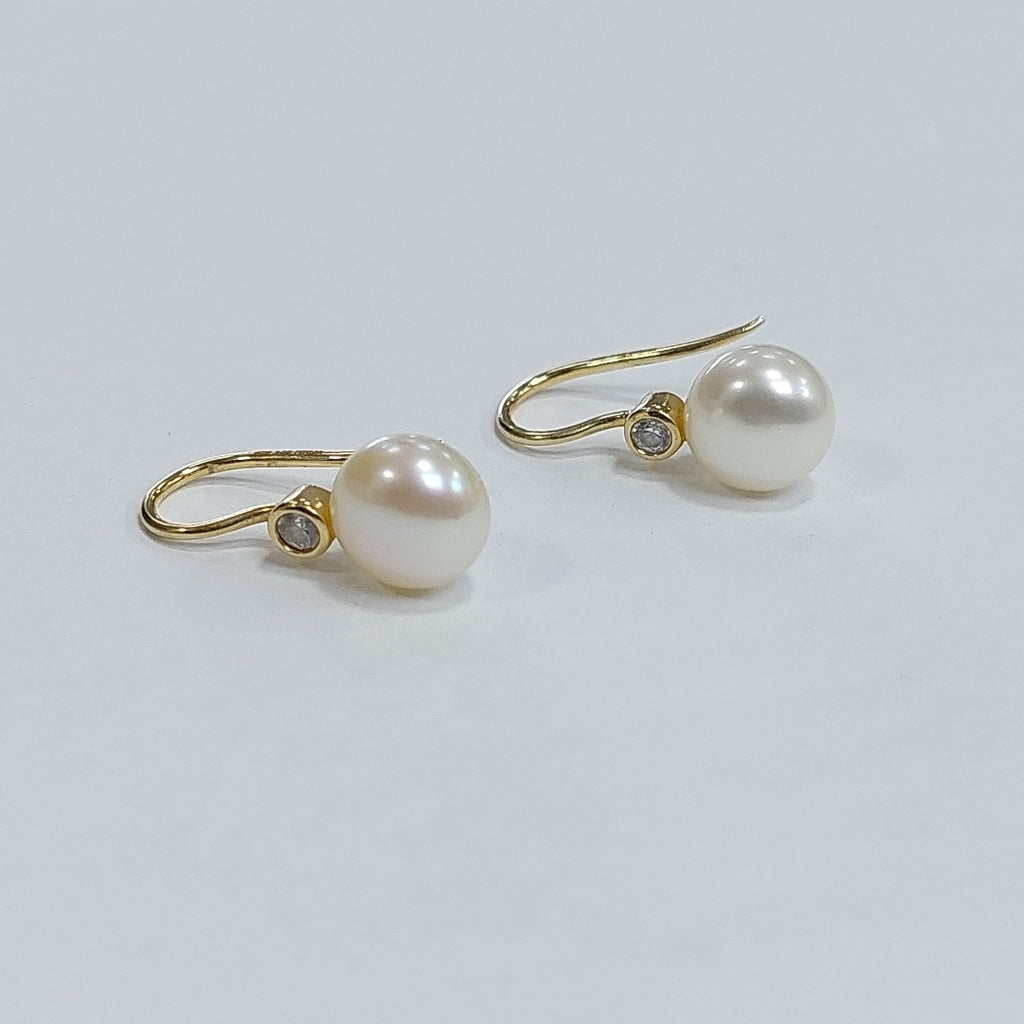 ARETES PAR ORO 14 K 2.4 GRMS (SEMINUEVO)