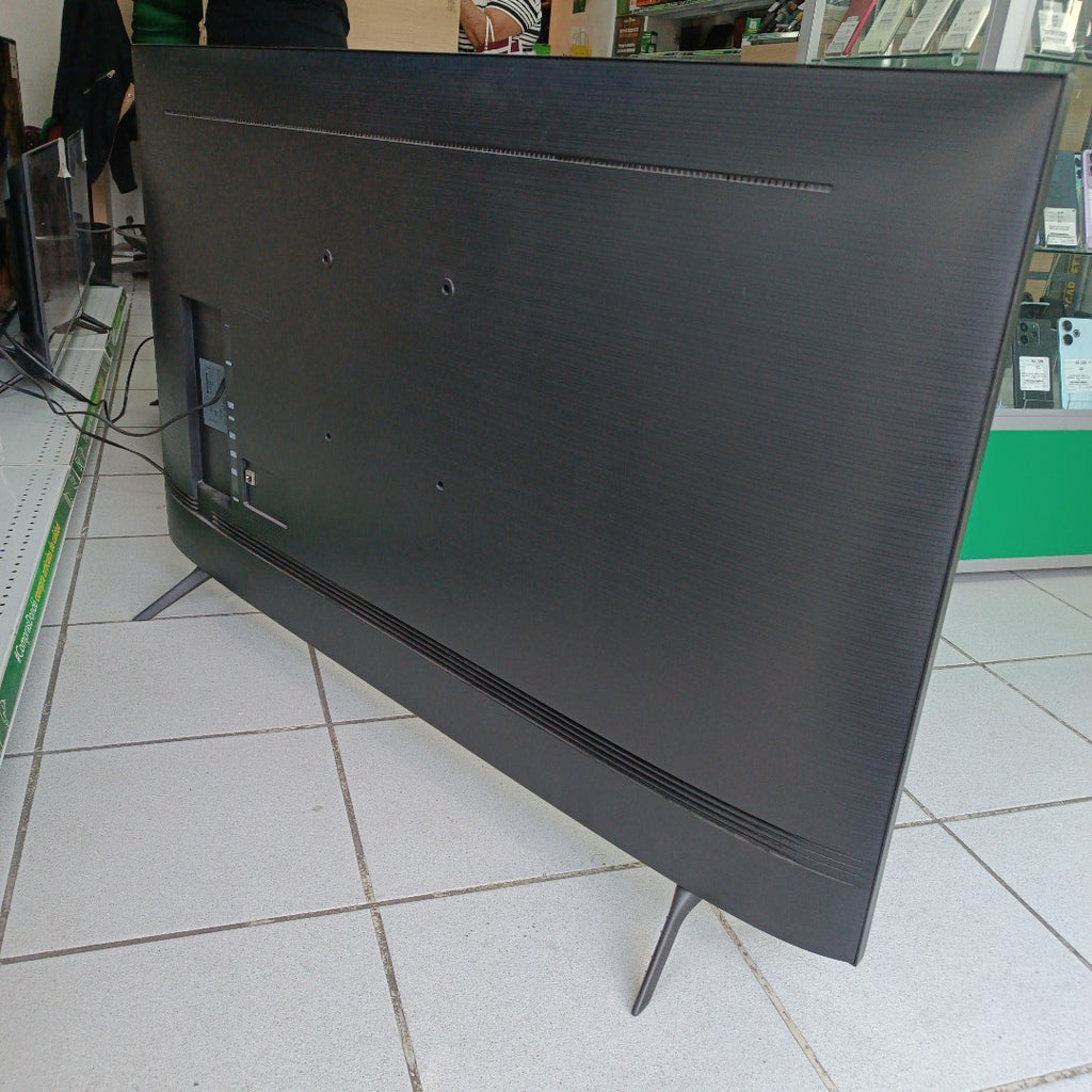 PANTALLA SAMSUNG UN55CU7000F (2023) 55" LED 4K (SEMINUEVO)