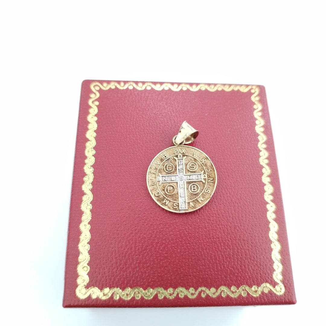 DIJE,MEDALLA RELIGIOSA ORO 10 K 1,30 GRMS (SEMINUEVO)