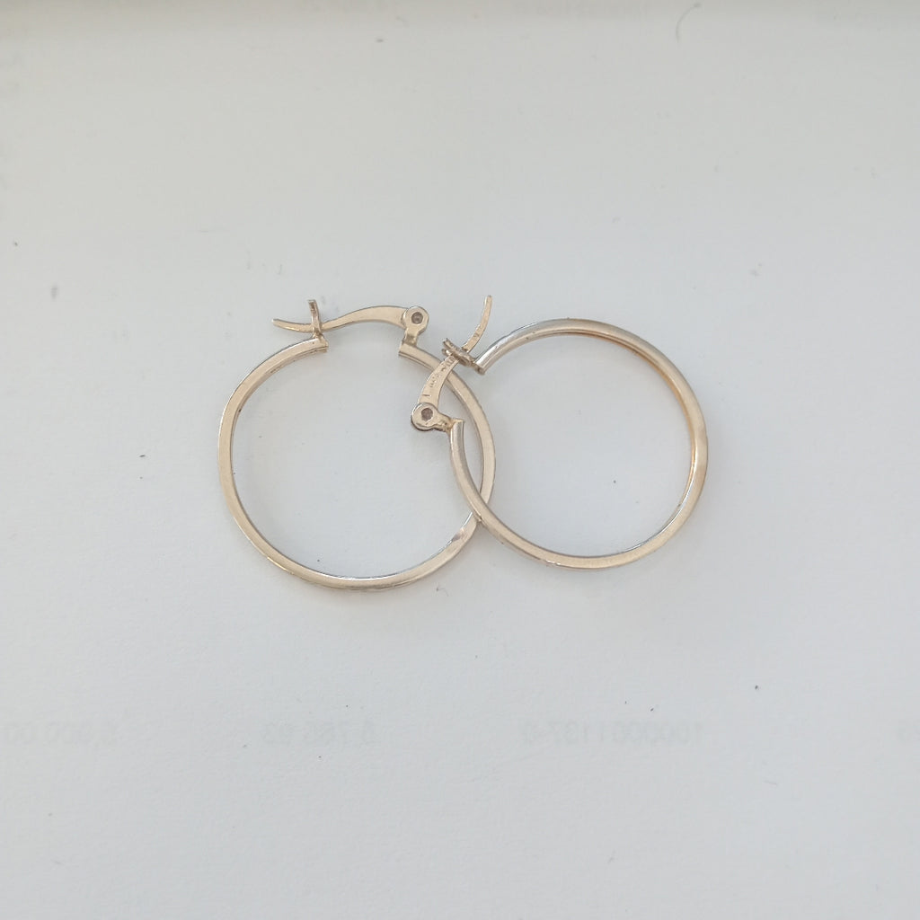 ARRACADAS PAR ORO, ORO COMBINADO 8 K 2.3 GRMS (SEMINUEVO)