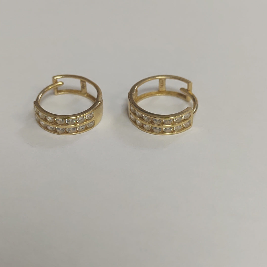 ARRACADAS PAR ORO 14 K 1 GRMS (SEMINUEVO)