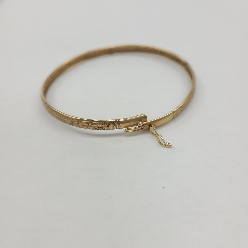 PULSERA RIGIDA ORO 10 K 3.7 GRMS (SEMINUEVO)