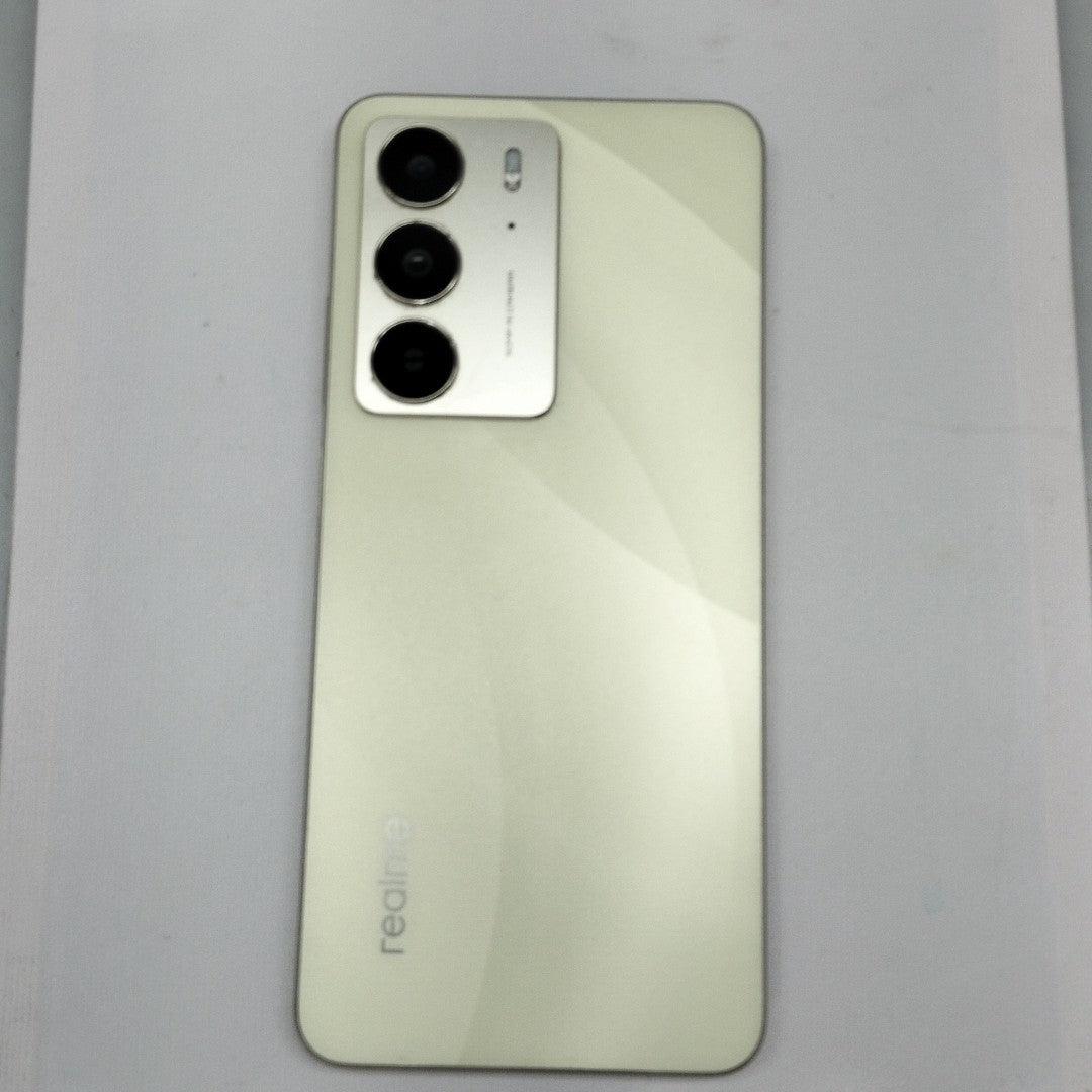 CELULAR REALME C75 RMX3941 (2025) 256 GB 8 GB RAM (SEMINUEVO)