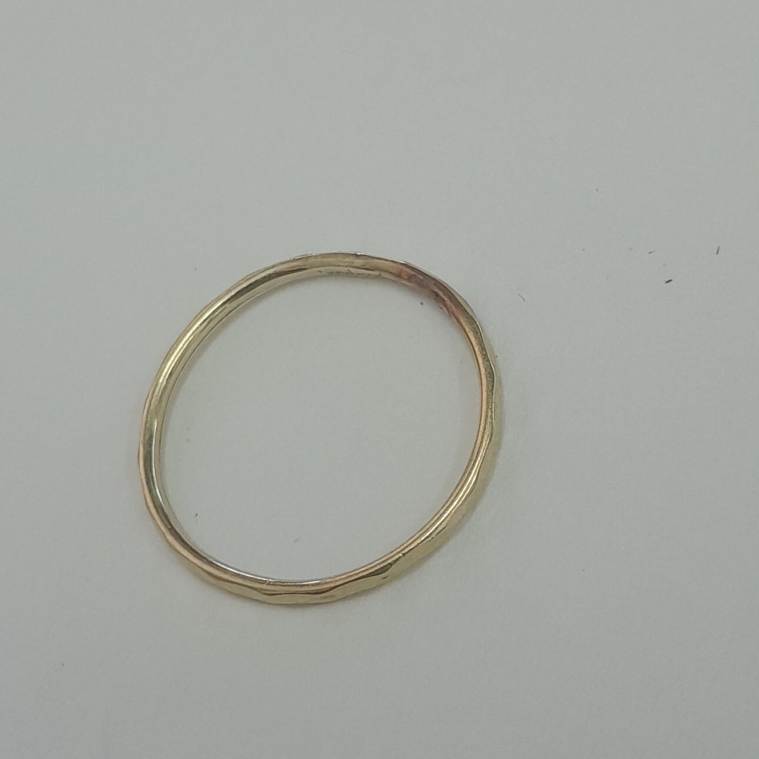 ANILLITO ORO 8 K 0,40 GRMS (SEMINUEVO)