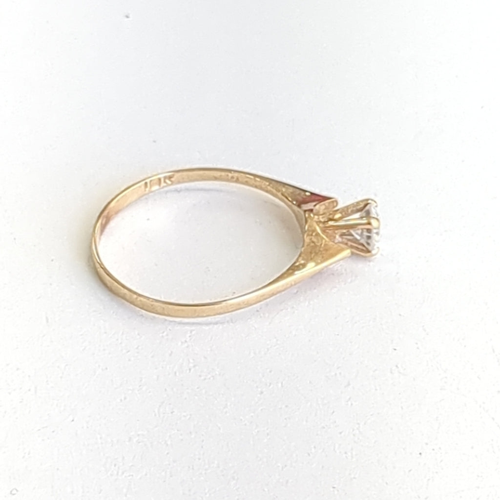 ANILLO ORO 10 K 1,10 GRMS (SEMINUEVO)