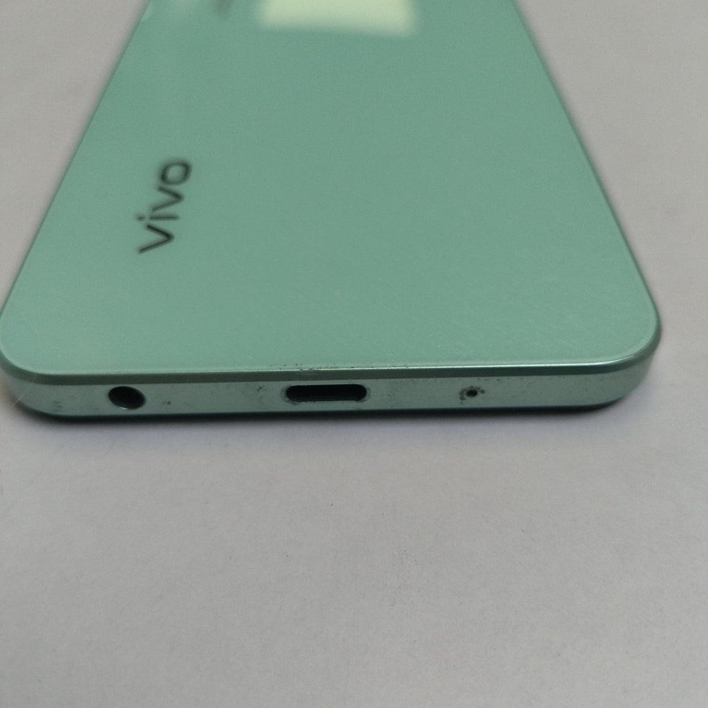 CELULAR VIVO Y03 V2332 (2024) 128 GB 4 GB RAM (SEMINUEVO)